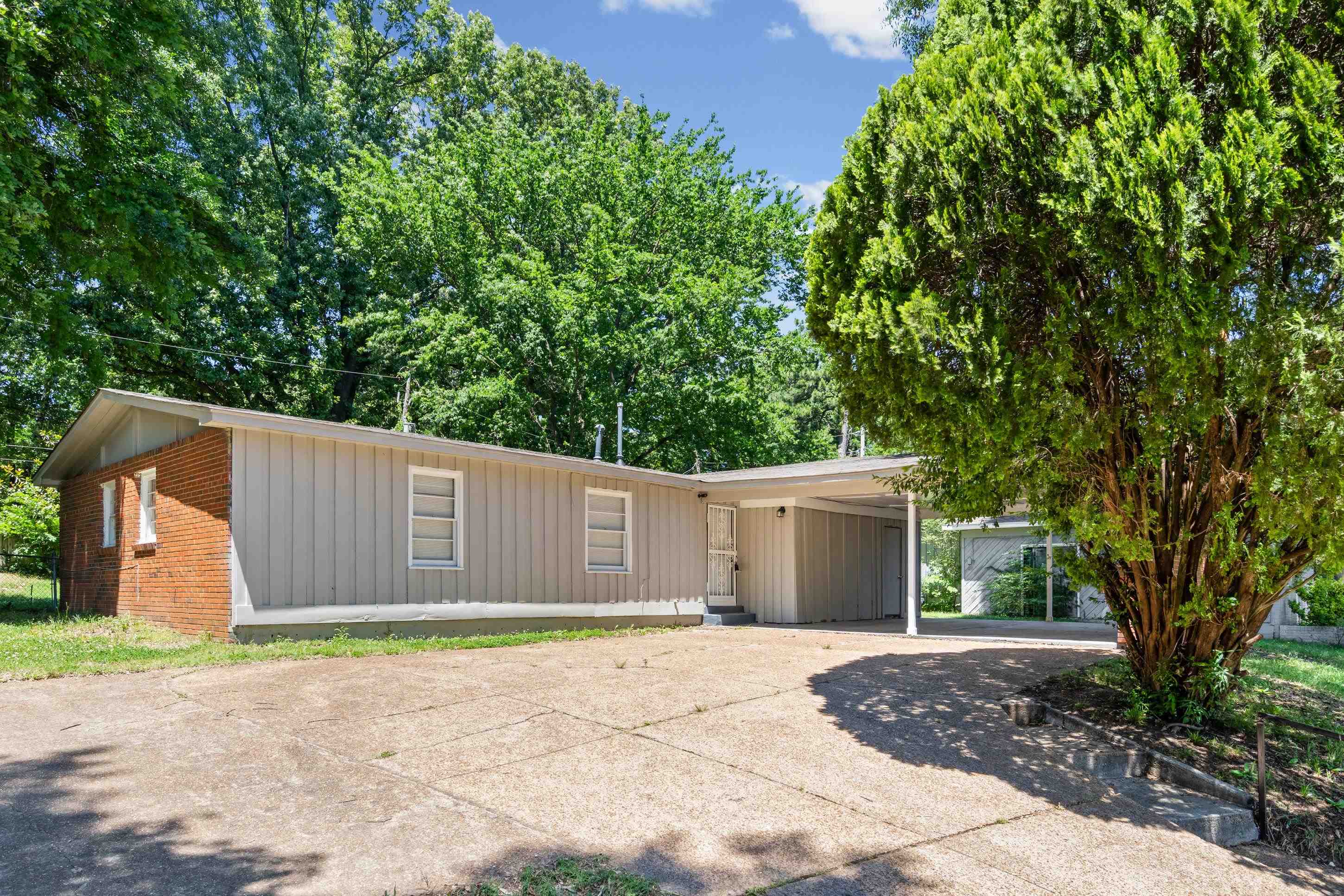 3083 Arrendale St Property Photo 2