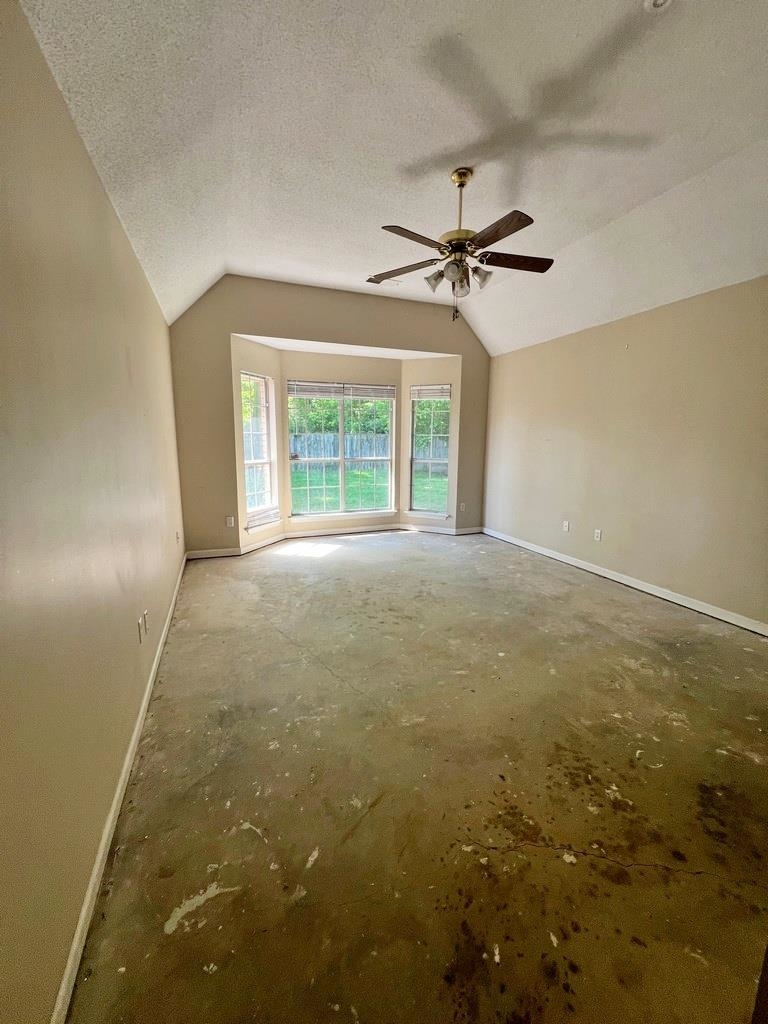 6835 Beagle Run Ln Property Photo 10