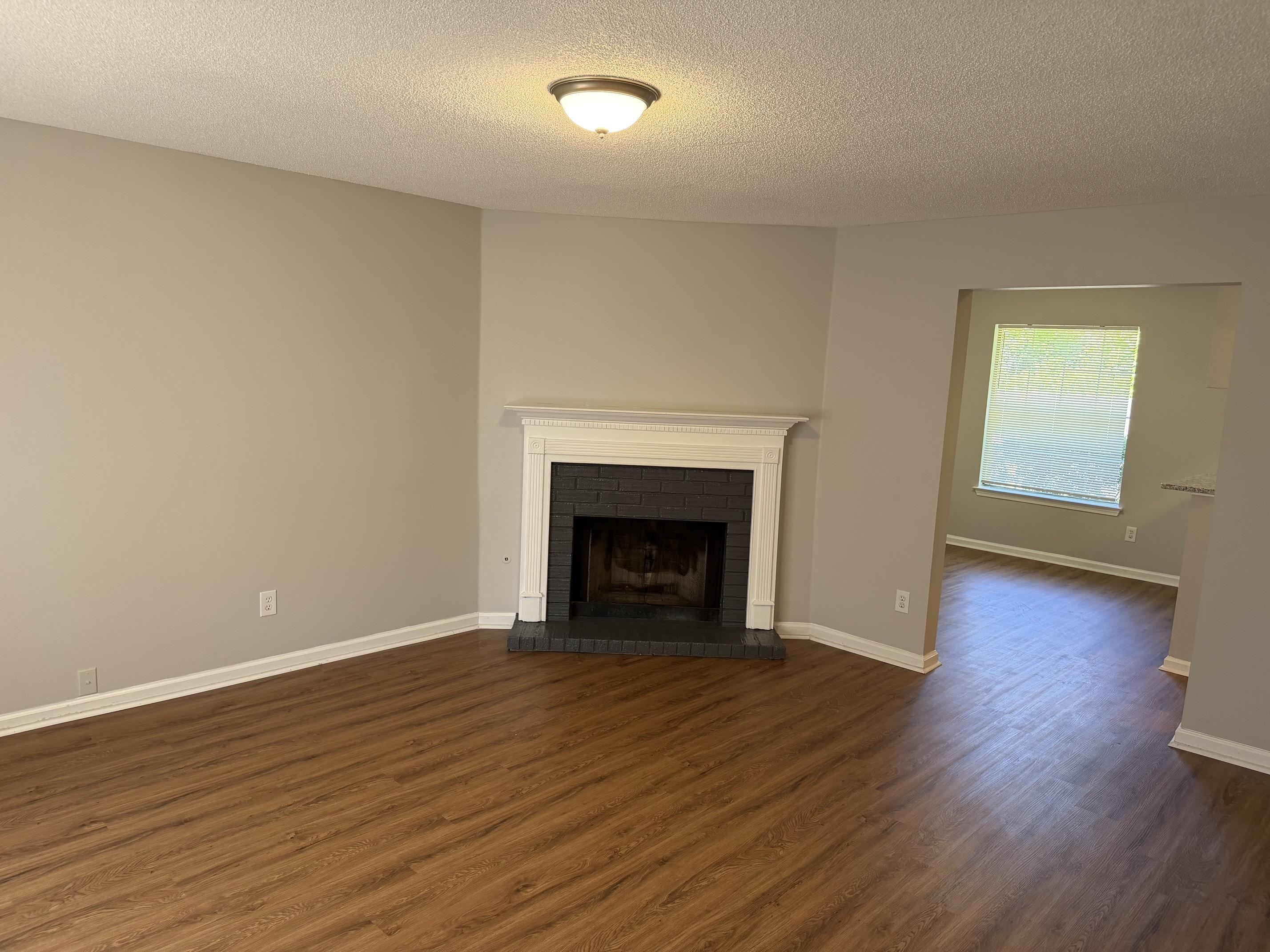 1841 W Black Bear Cir Property Photo 2