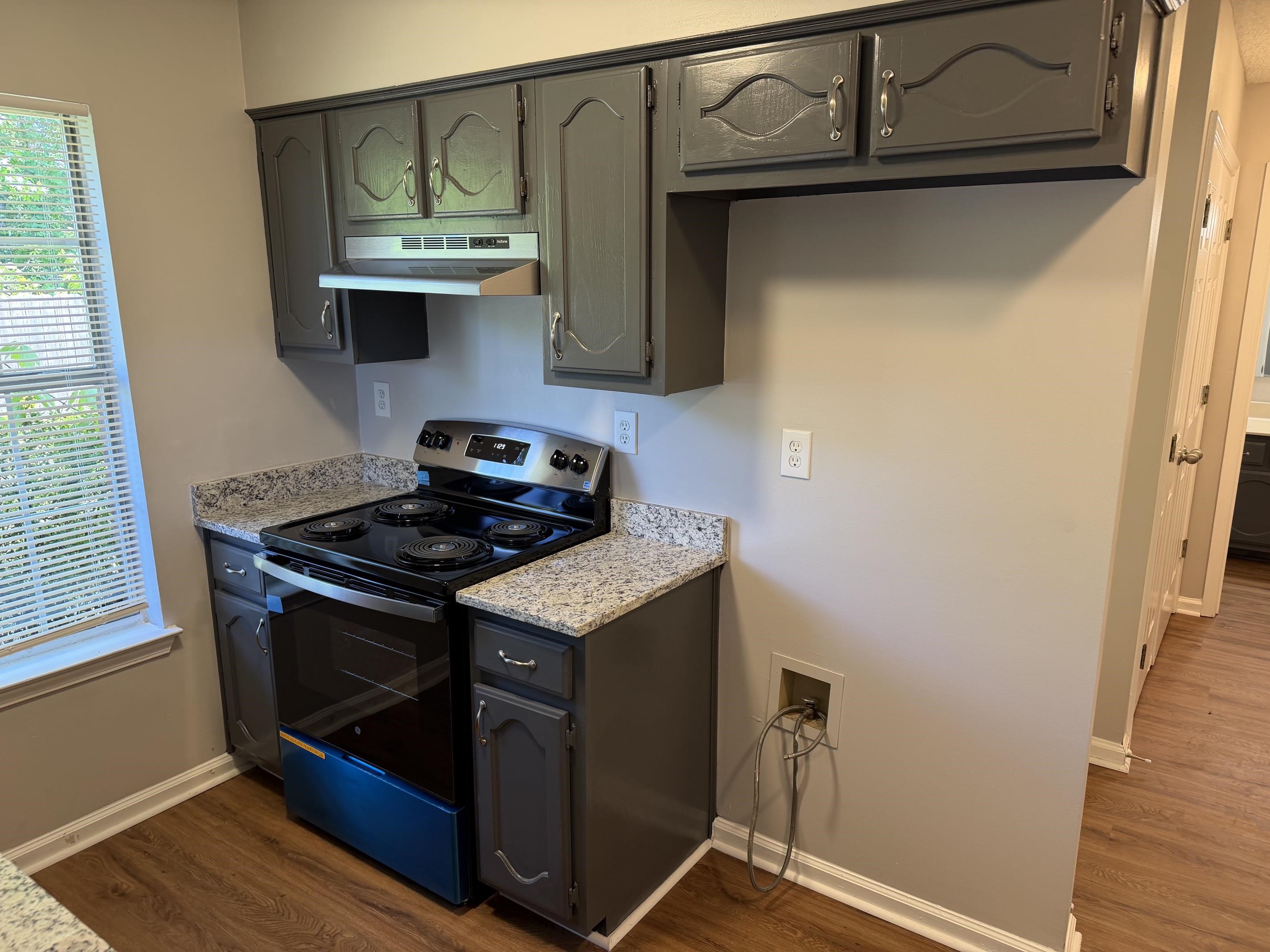 1841 W Black Bear Cir Property Photo 4