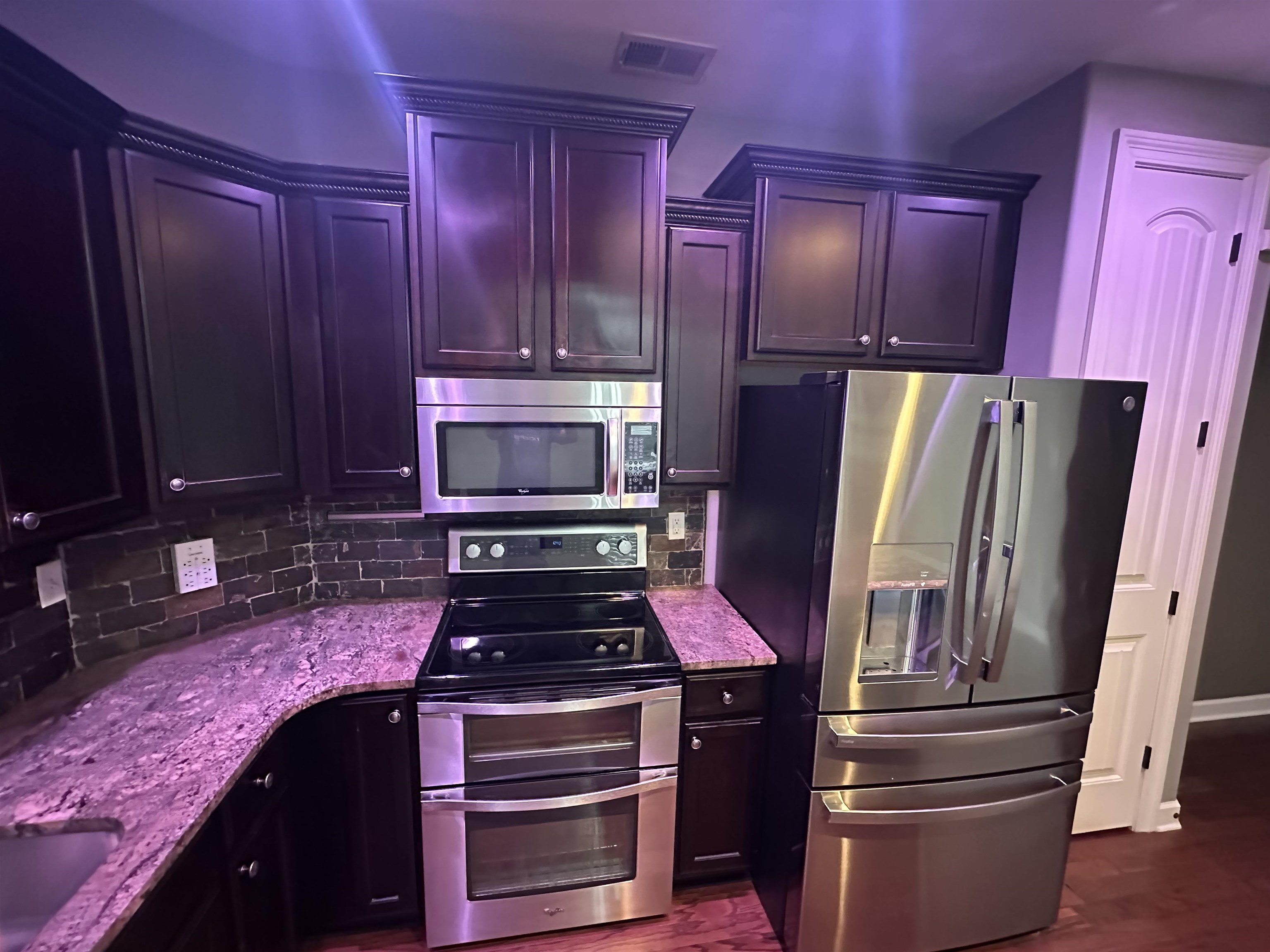 7303 Winterbrook Ln Property Photo 13
