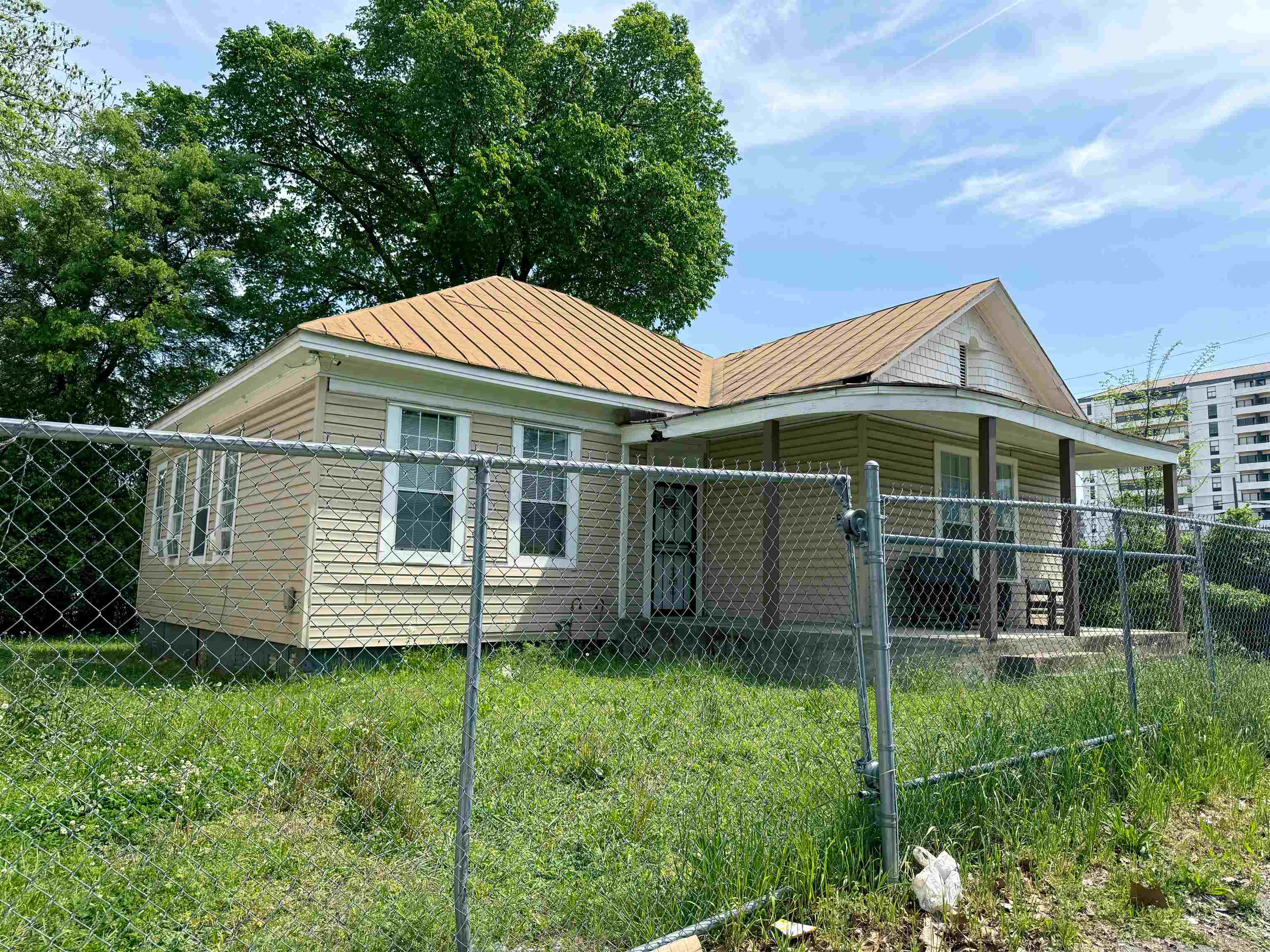 206 Leath St Property Photo 16