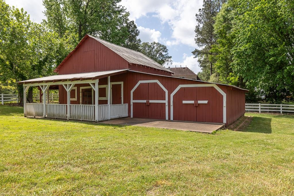 8643 Poplar Pike Property Photo 29