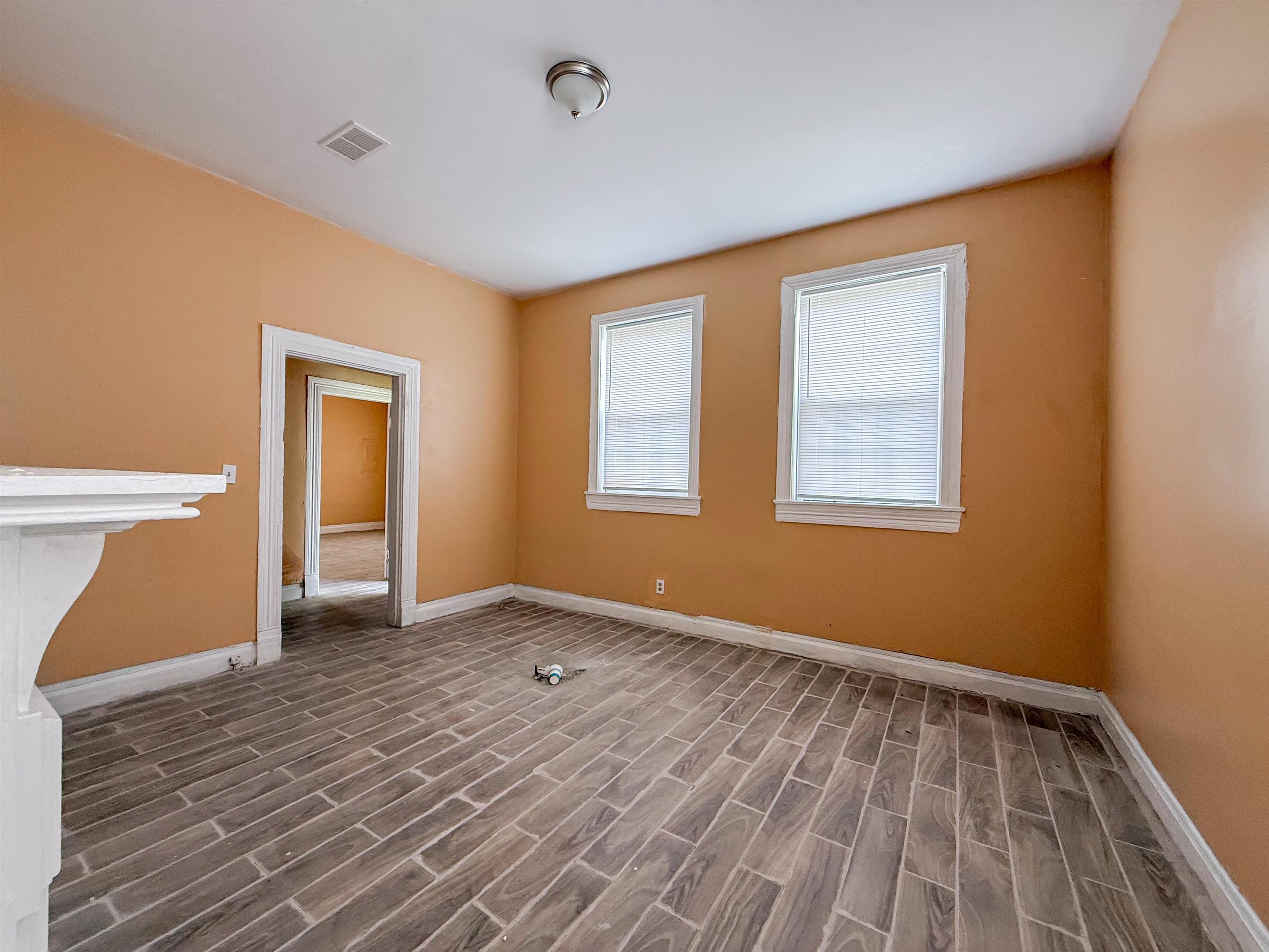 222 Leath St Property Photo 12