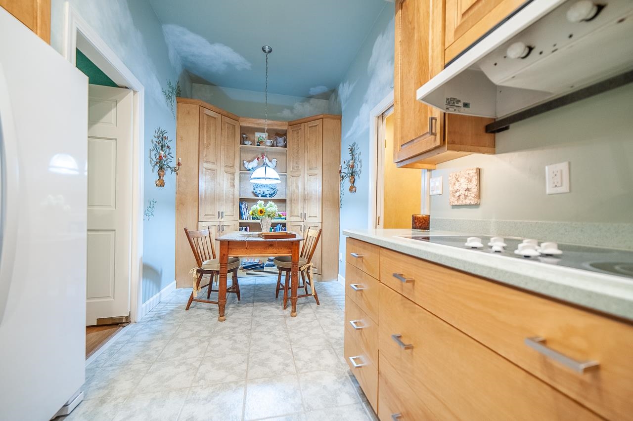 728 Eventide Dr 728 Property Photo 11
