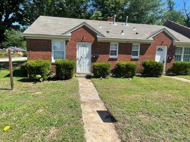 1572 HANAUER ST A Property Photo 1