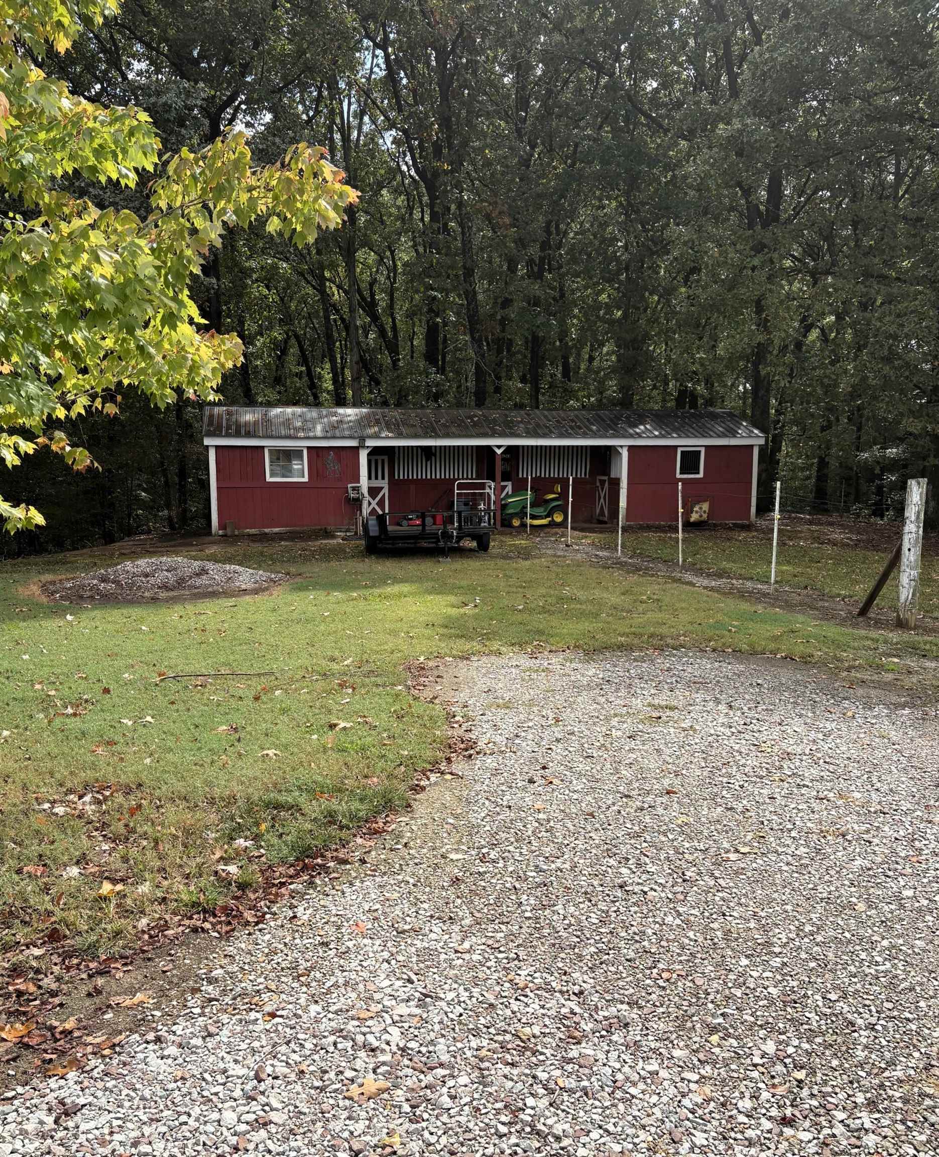 1660 Railroad Dr Property Photo 31