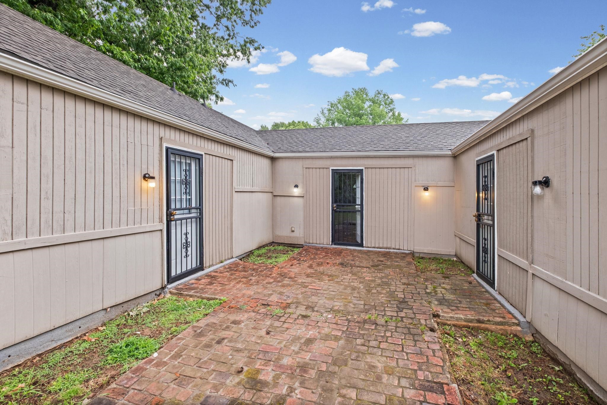 5809 Lynnfield Cv Property Photo 24