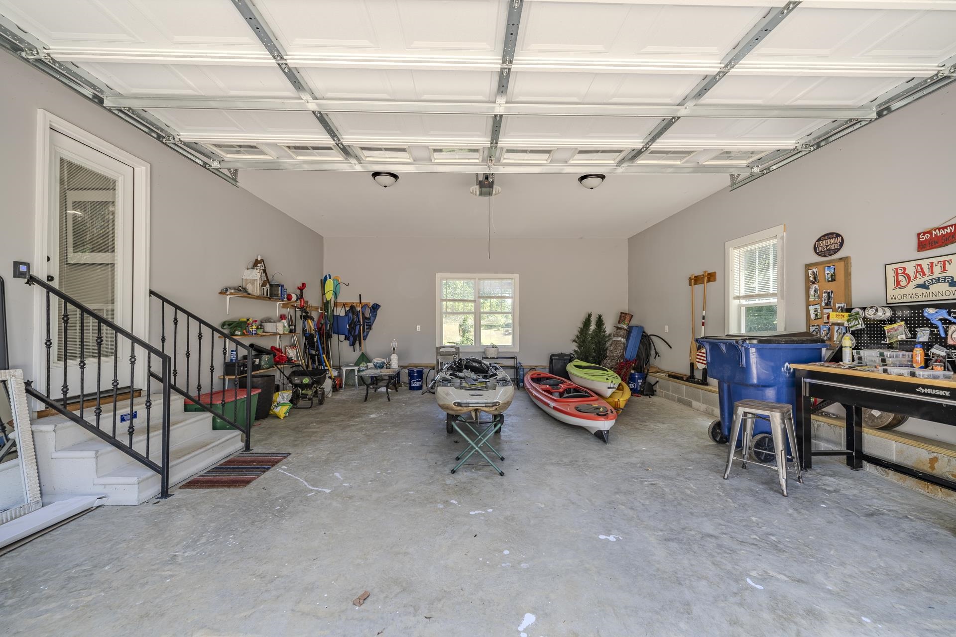 127 Sycamore St Property Photo 28