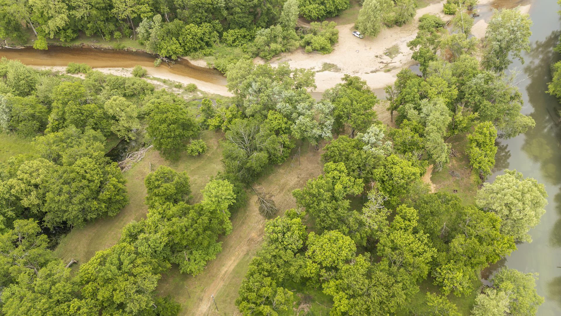 Buffalo River Rd Property Photo 12