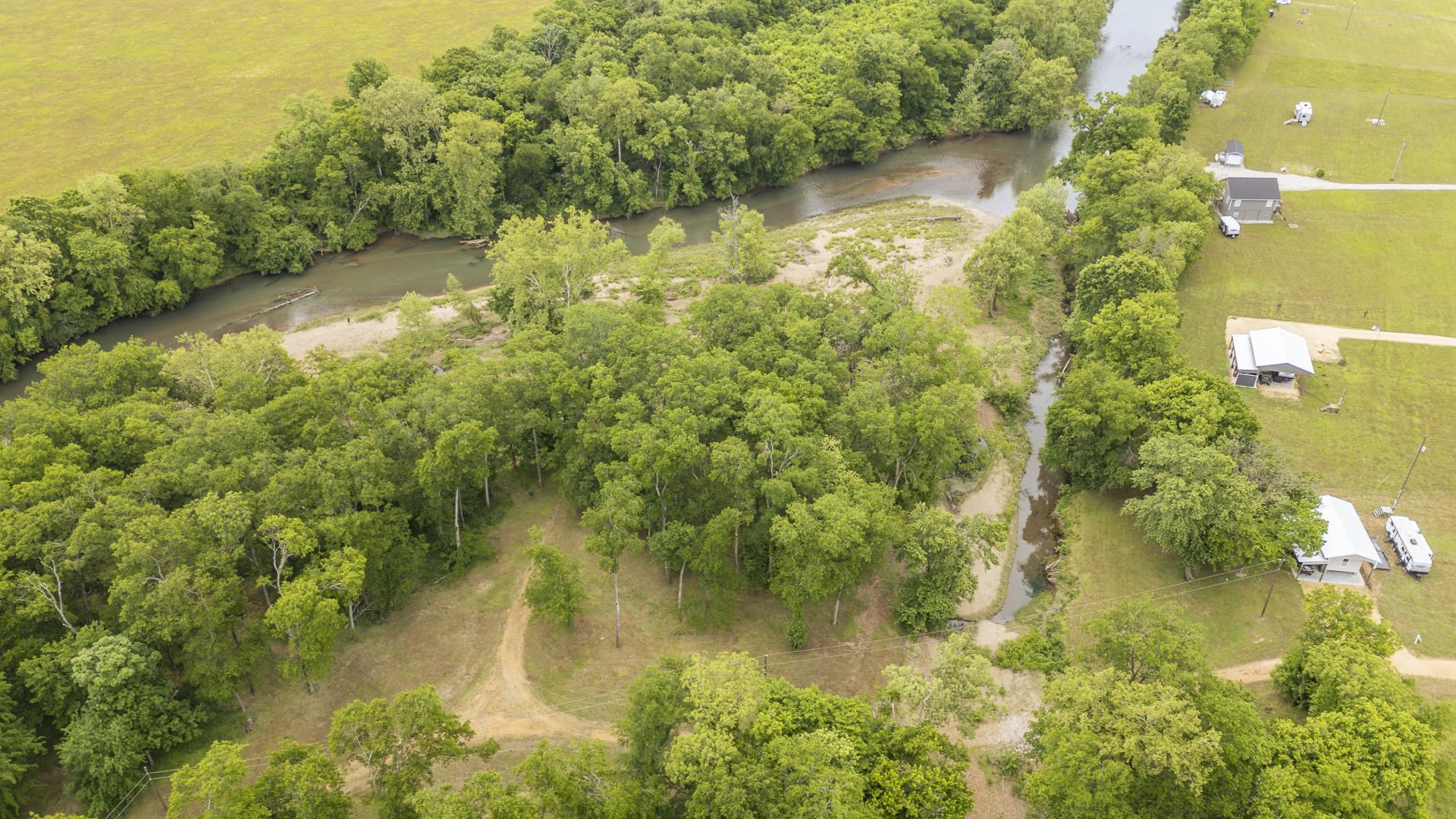 Buffalo River Rd Property Photo 13