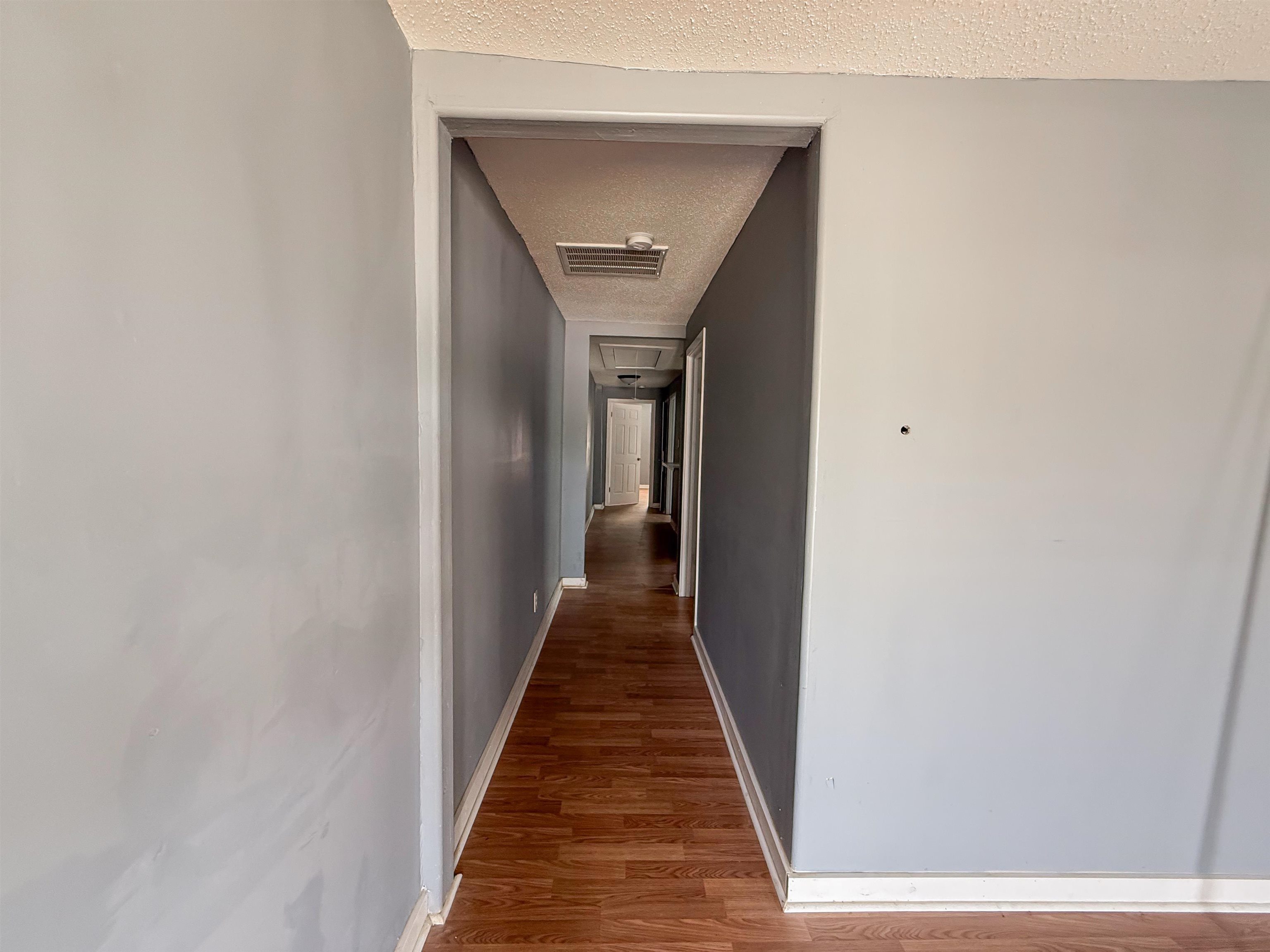 2235 Shannon Ave Property Photo 5