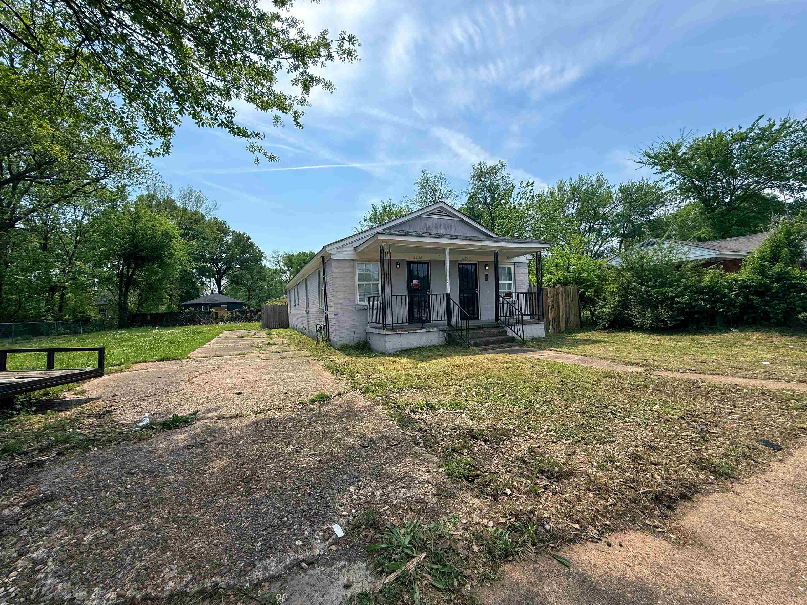 2235 Shannon Ave Property Photo 21