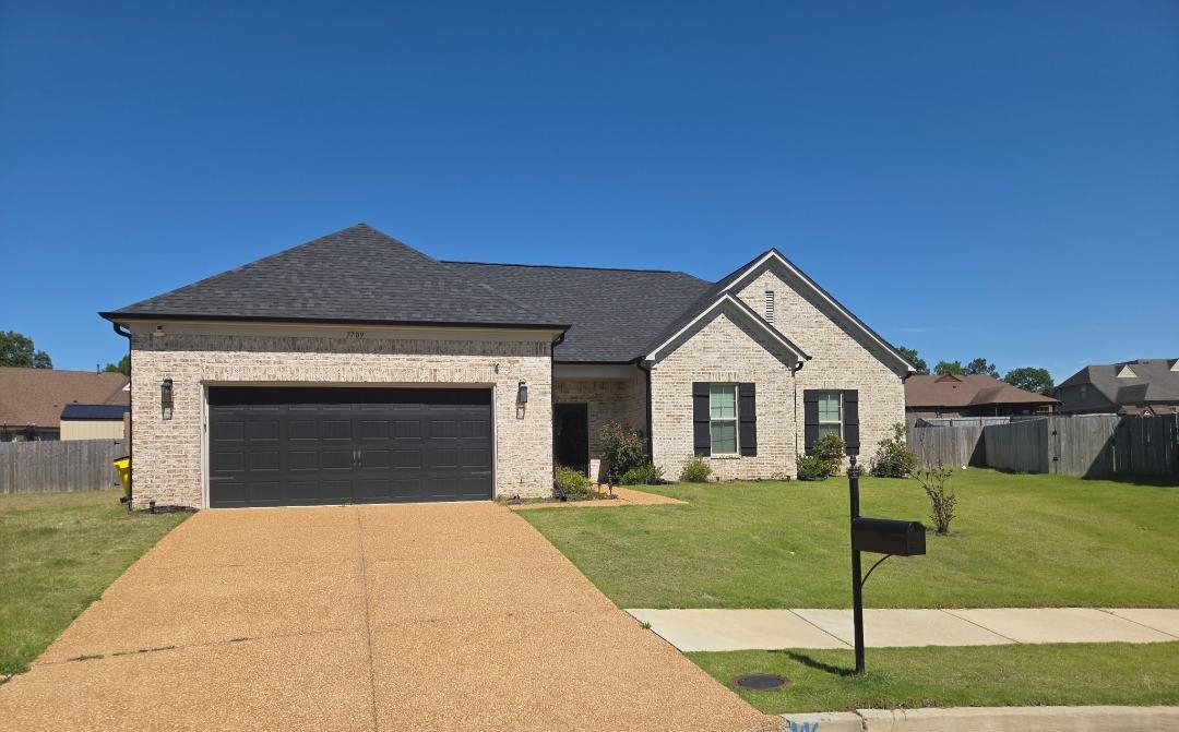 7709 CANYON RIDGE CV Property Photo 1