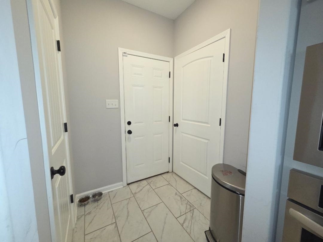 7709 Canyon Ridge Cv Property Photo 11