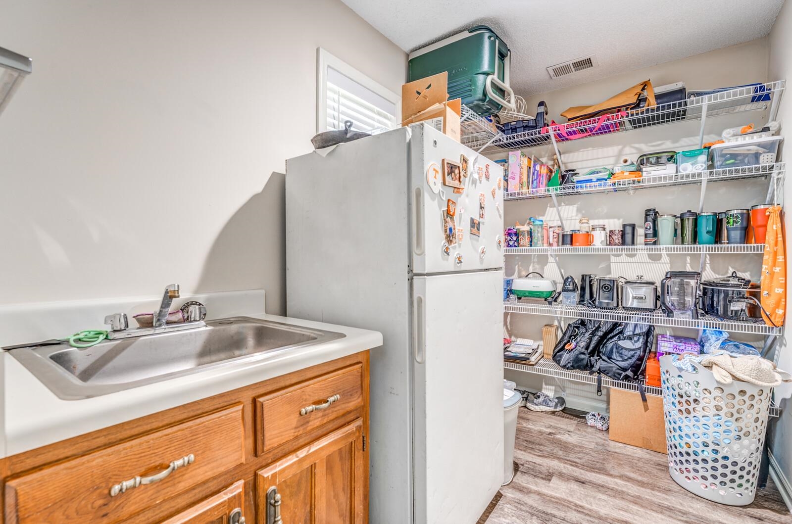 3769 Oak Forest Dr Property Photo 18