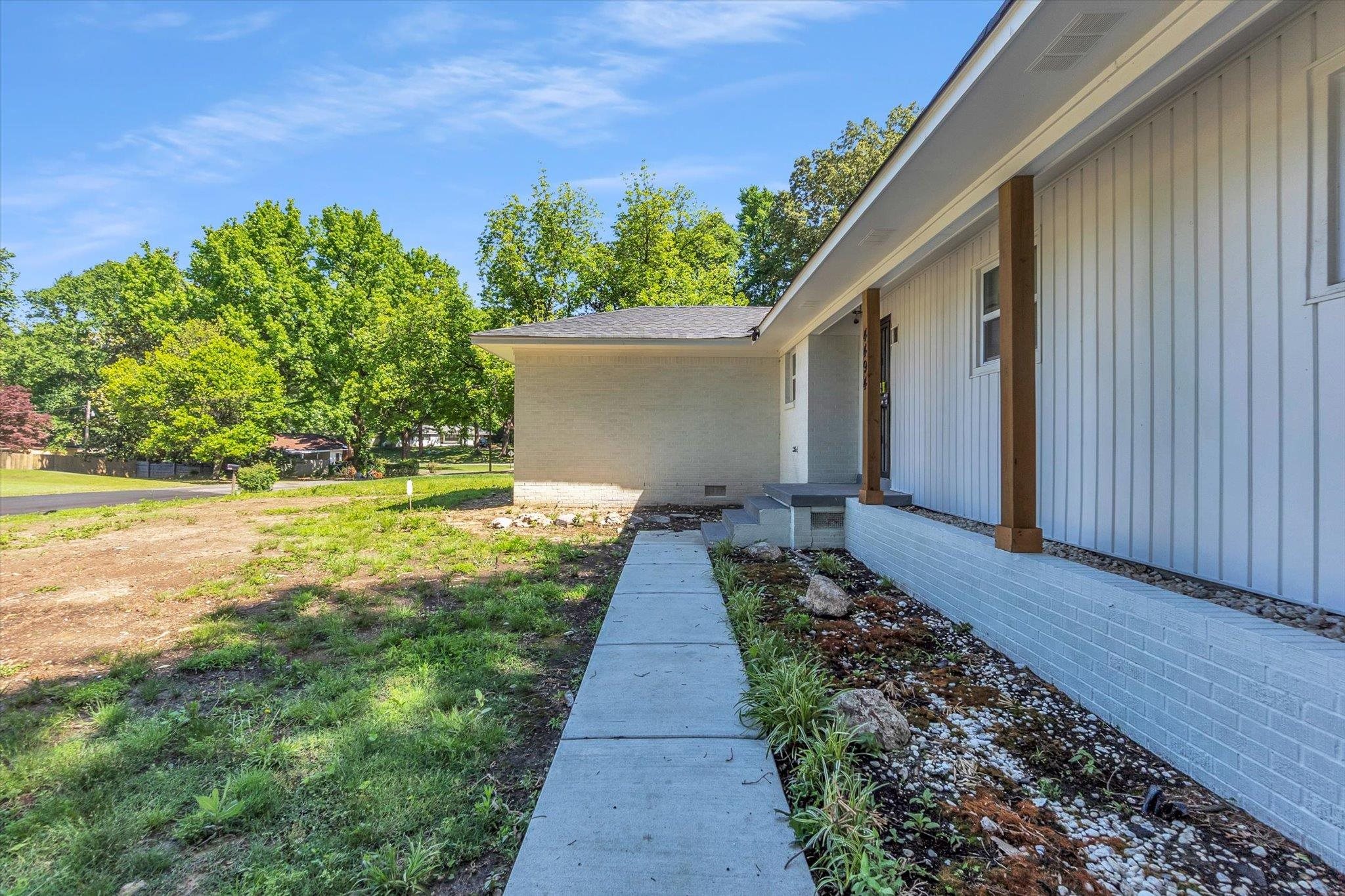 4494 Ernie Dr Property Photo 3
