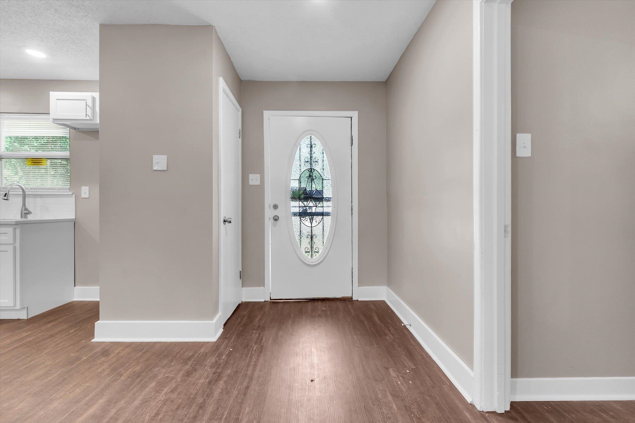 4494 Ernie Dr Property Photo 4