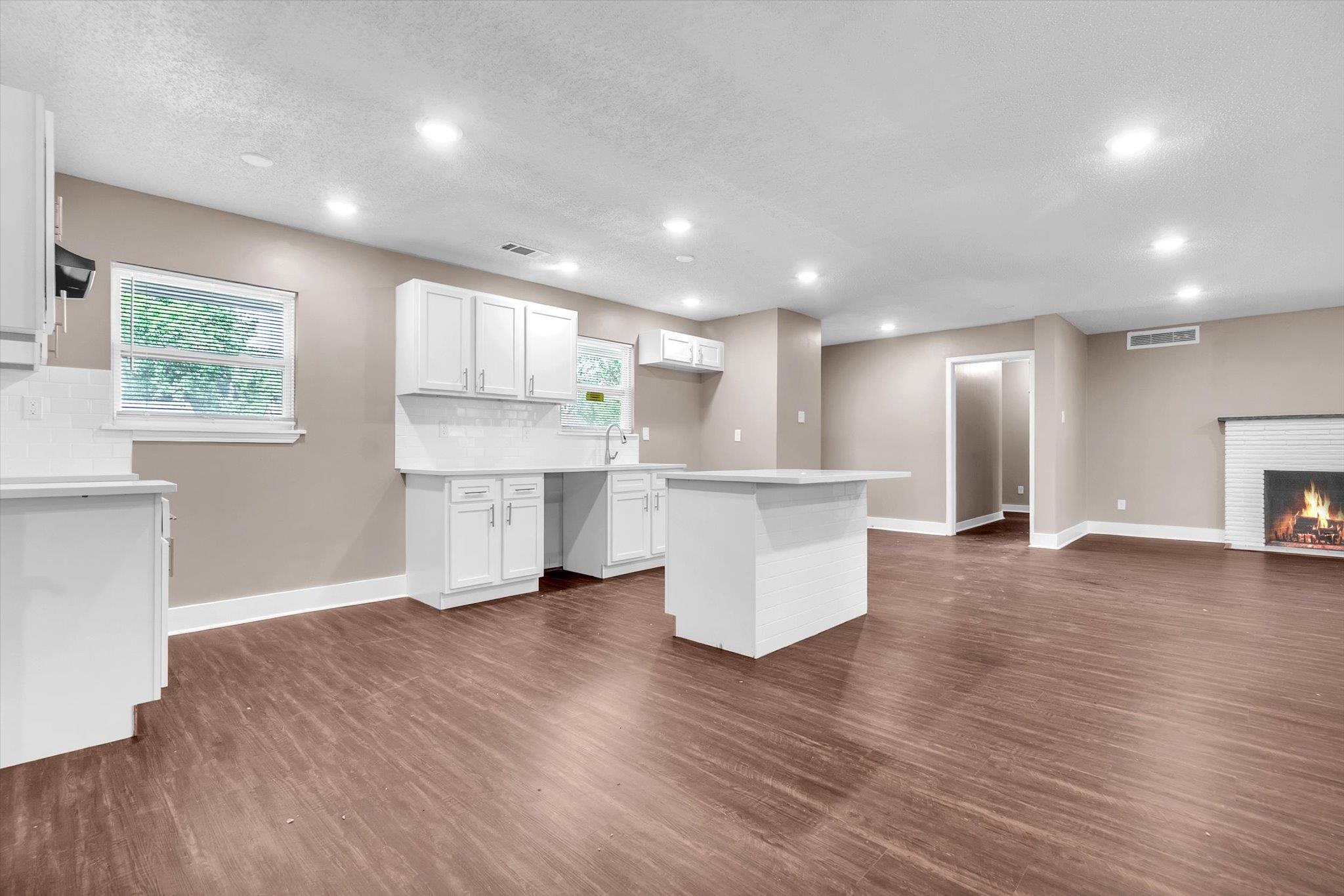 4494 Ernie Dr Property Photo 11