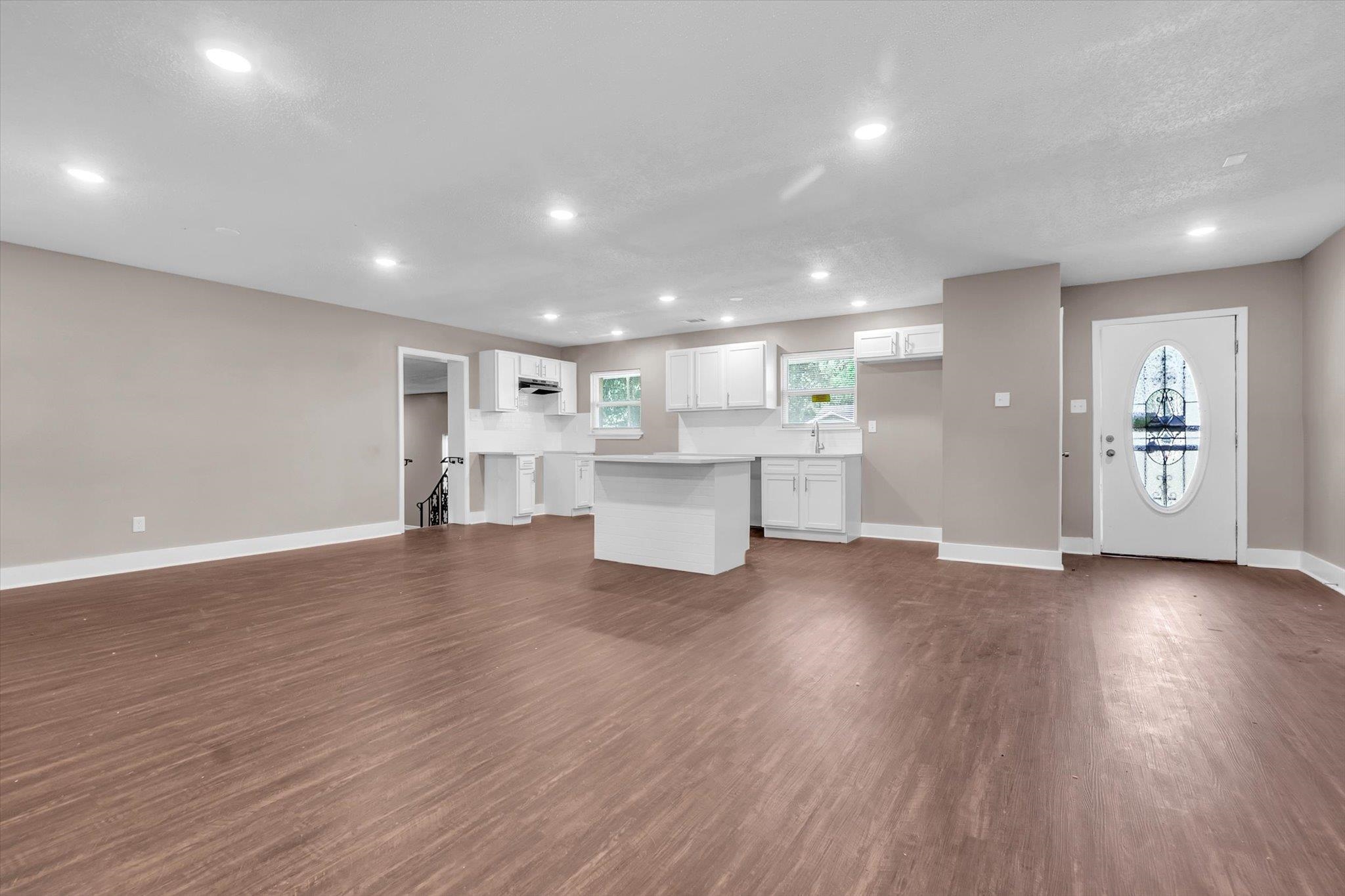 4494 Ernie Dr Property Photo 13