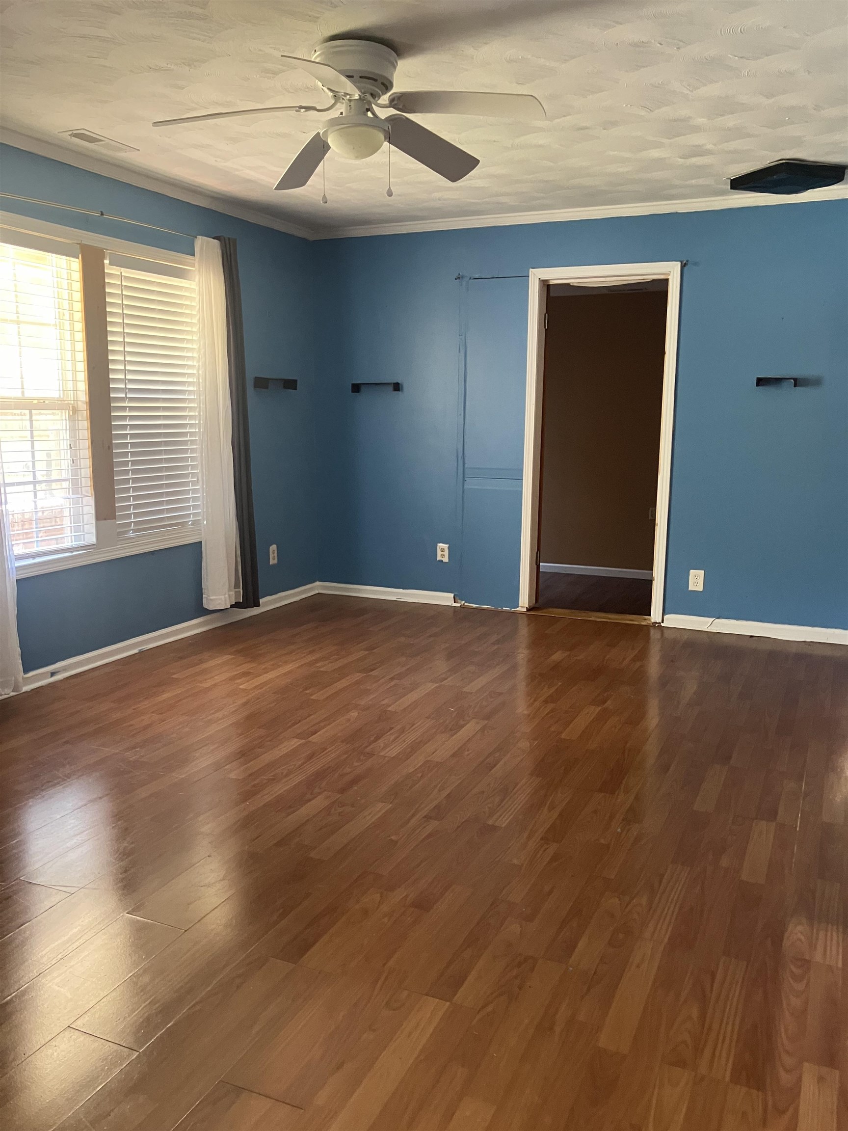 1112 Edgewood Ave Property Photo 4