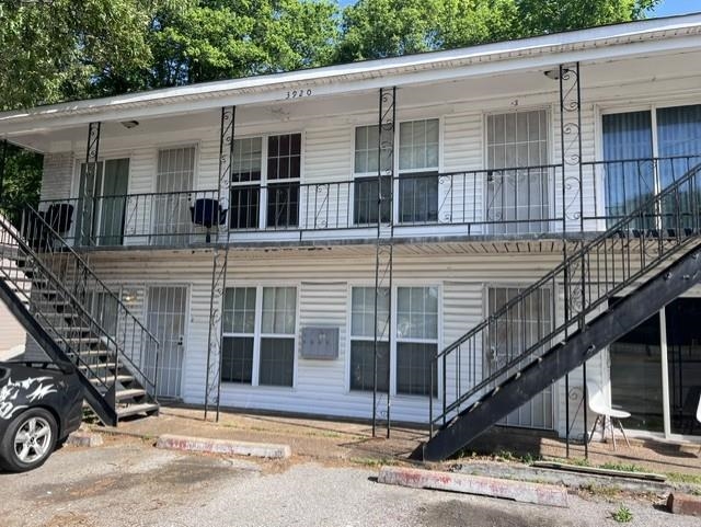 3920 Kimball Ave Property Photo 2
