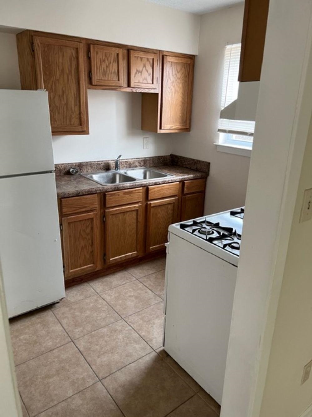 3920 Kimball Ave Property Photo 6