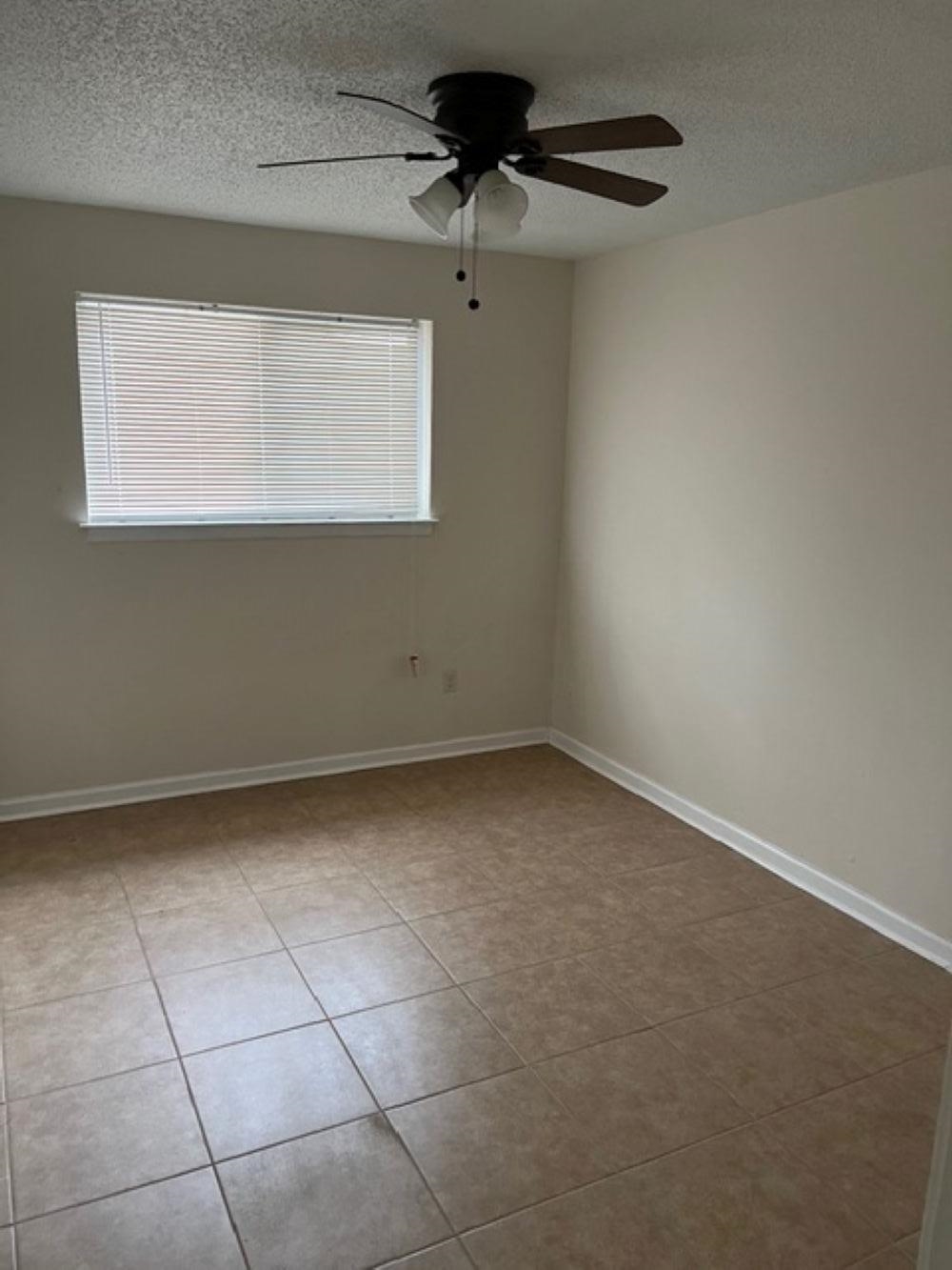 3920 Kimball Ave Property Photo 8