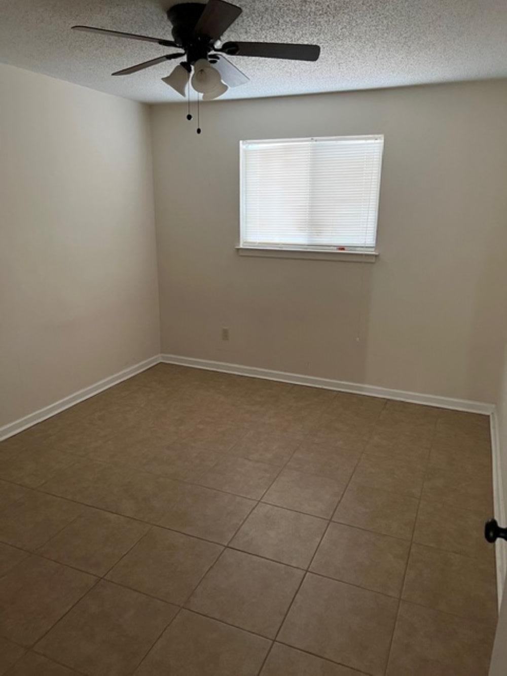 3920 Kimball Ave Property Photo 9