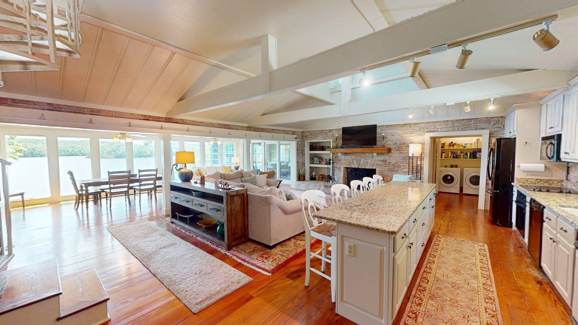 50 Cr 396 Rd Property Photo 4