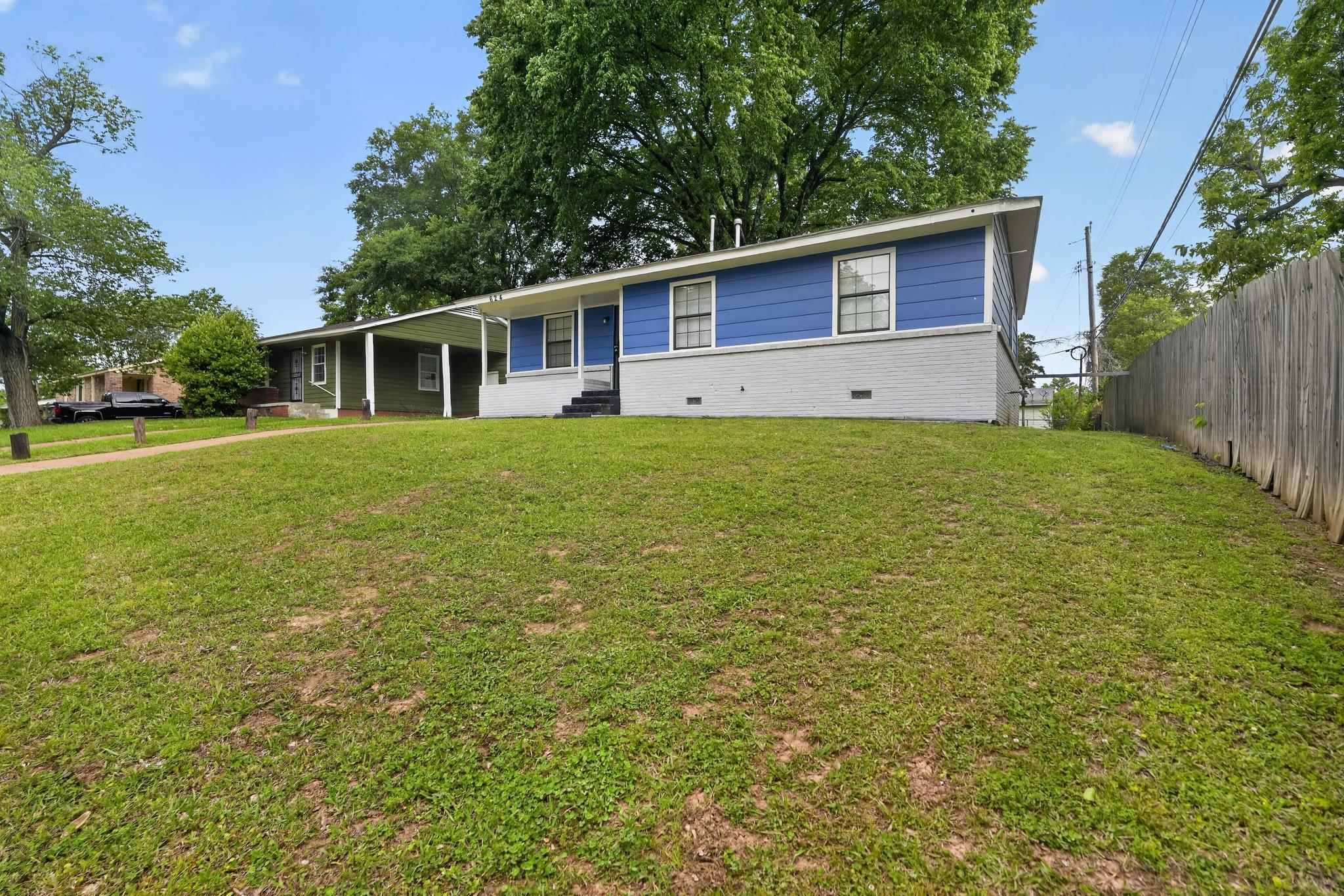624 Mohawk Ave Property Photo 4