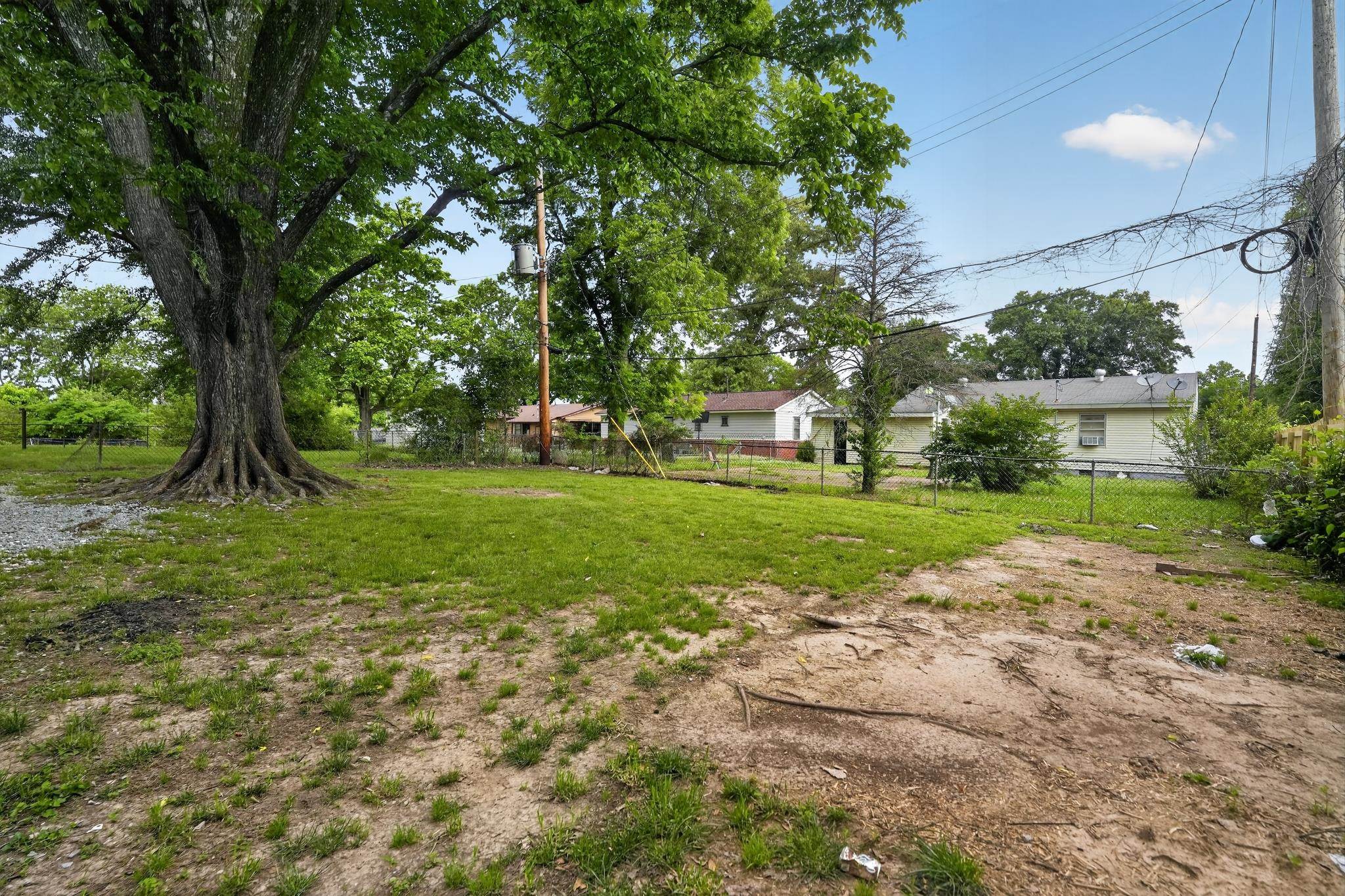 624 Mohawk Ave Property Photo 7