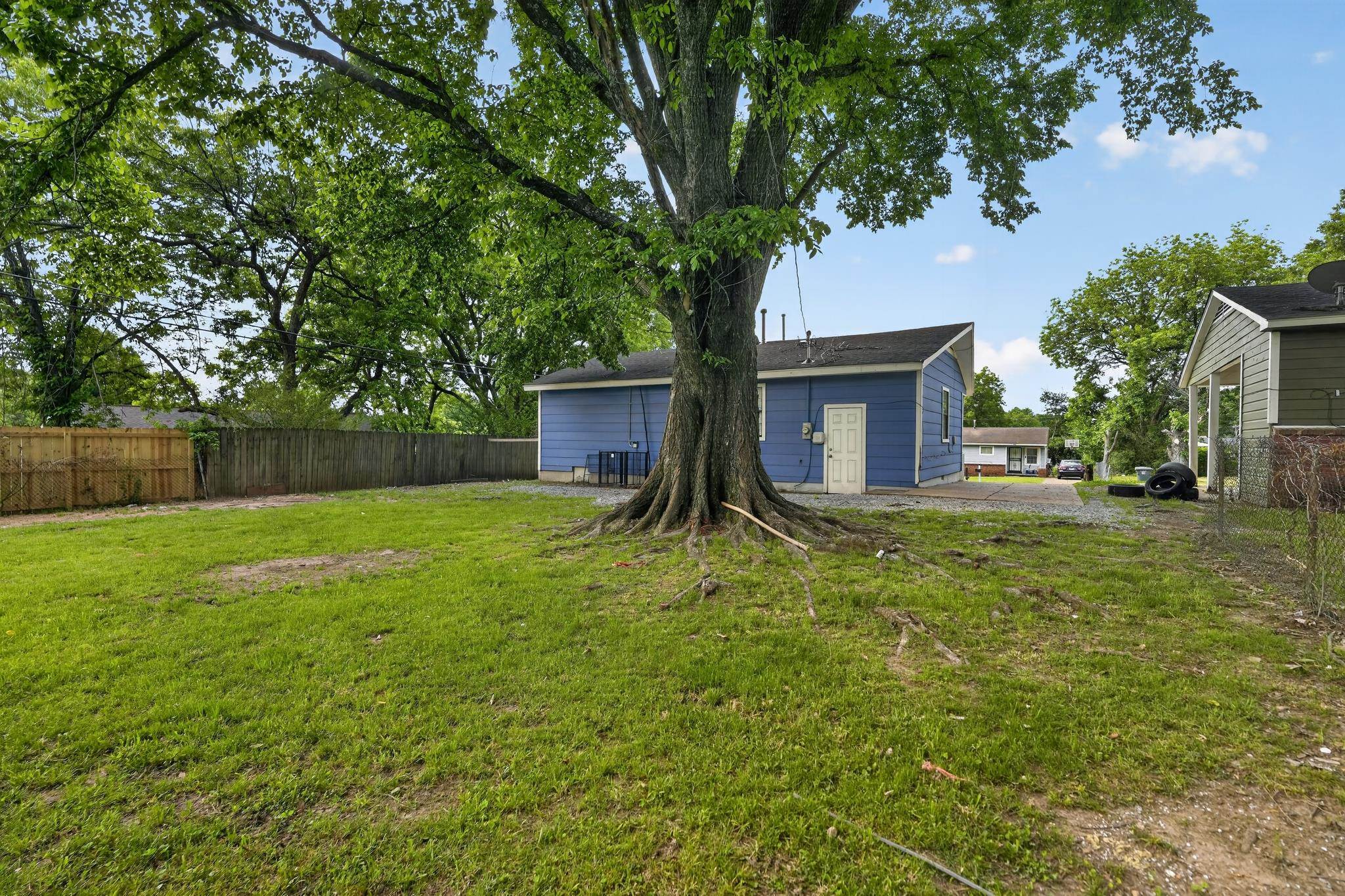 624 Mohawk Ave Property Photo 11