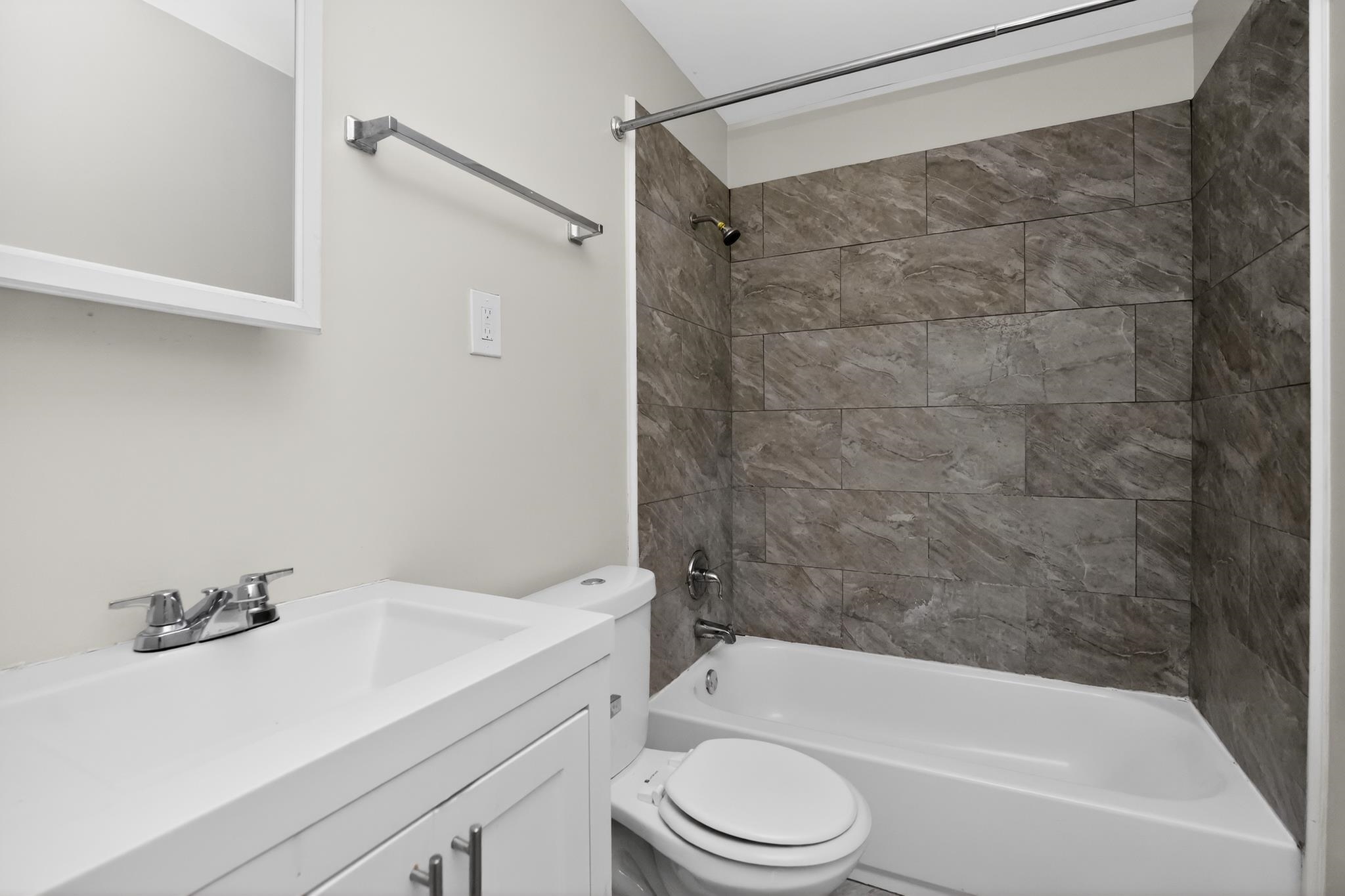 624 Mohawk Ave Property Photo 29