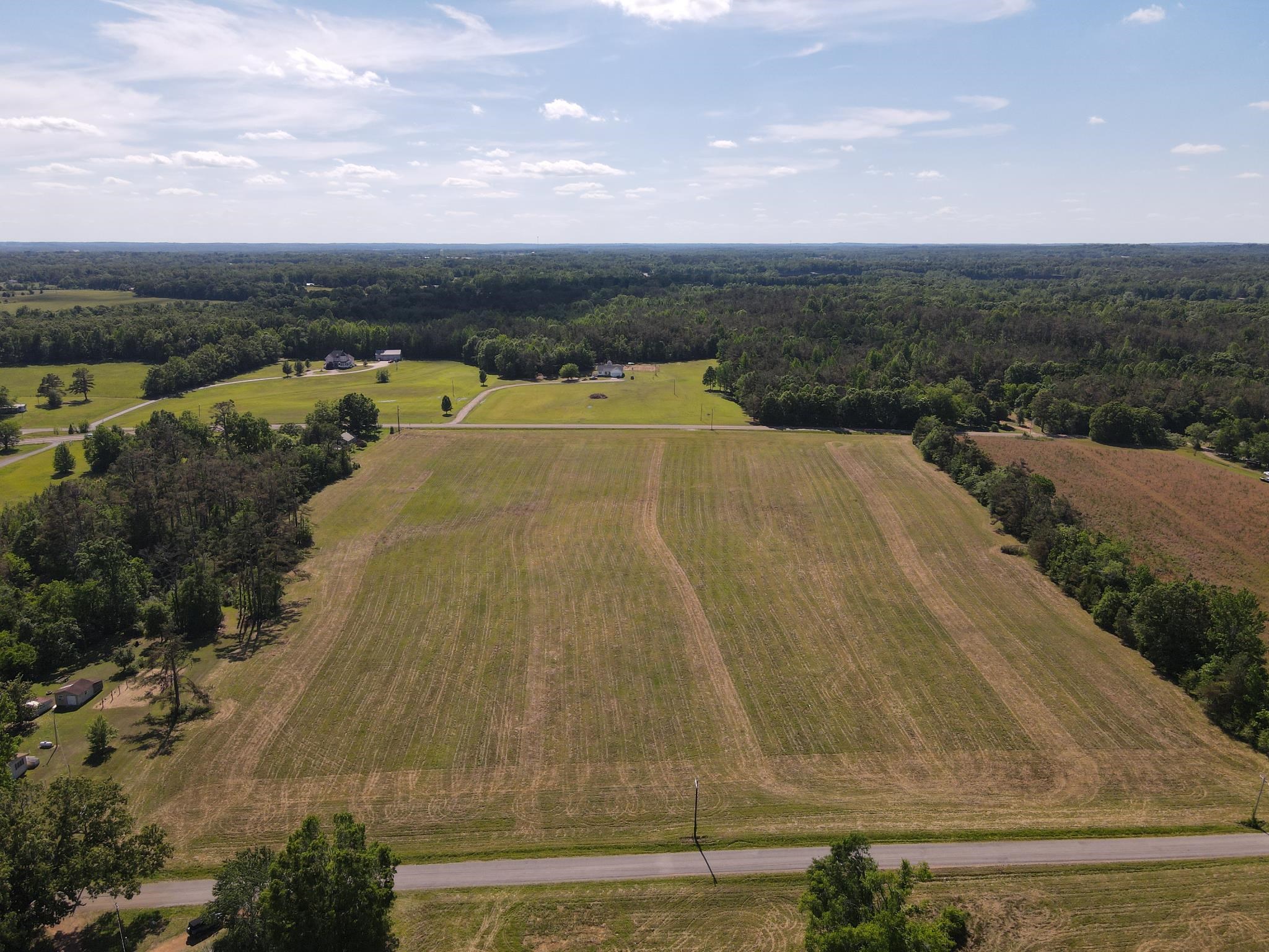 1 69 Hwy Property Photo 15