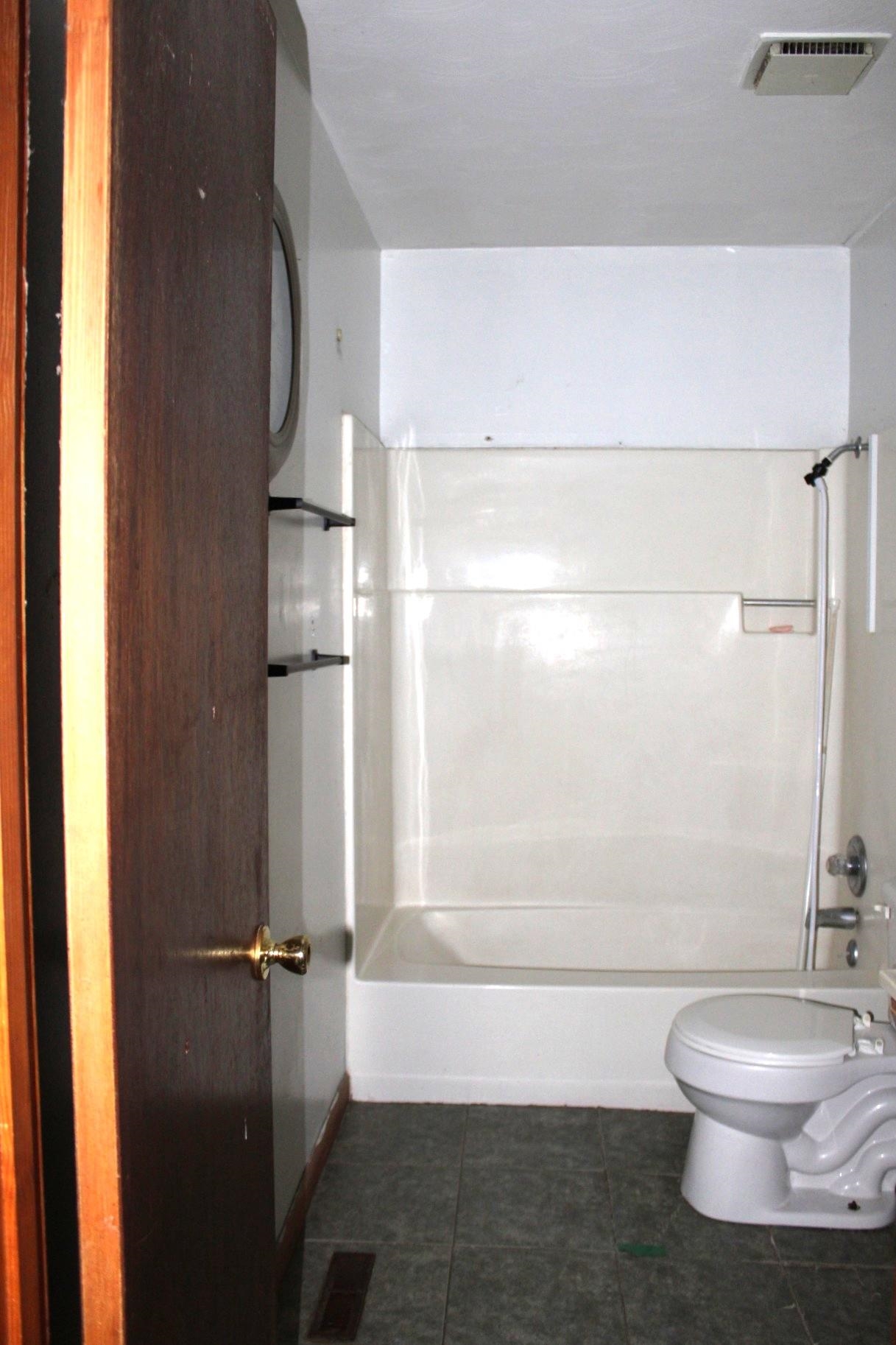 584 Chisholm Lake Rd Property Photo 20