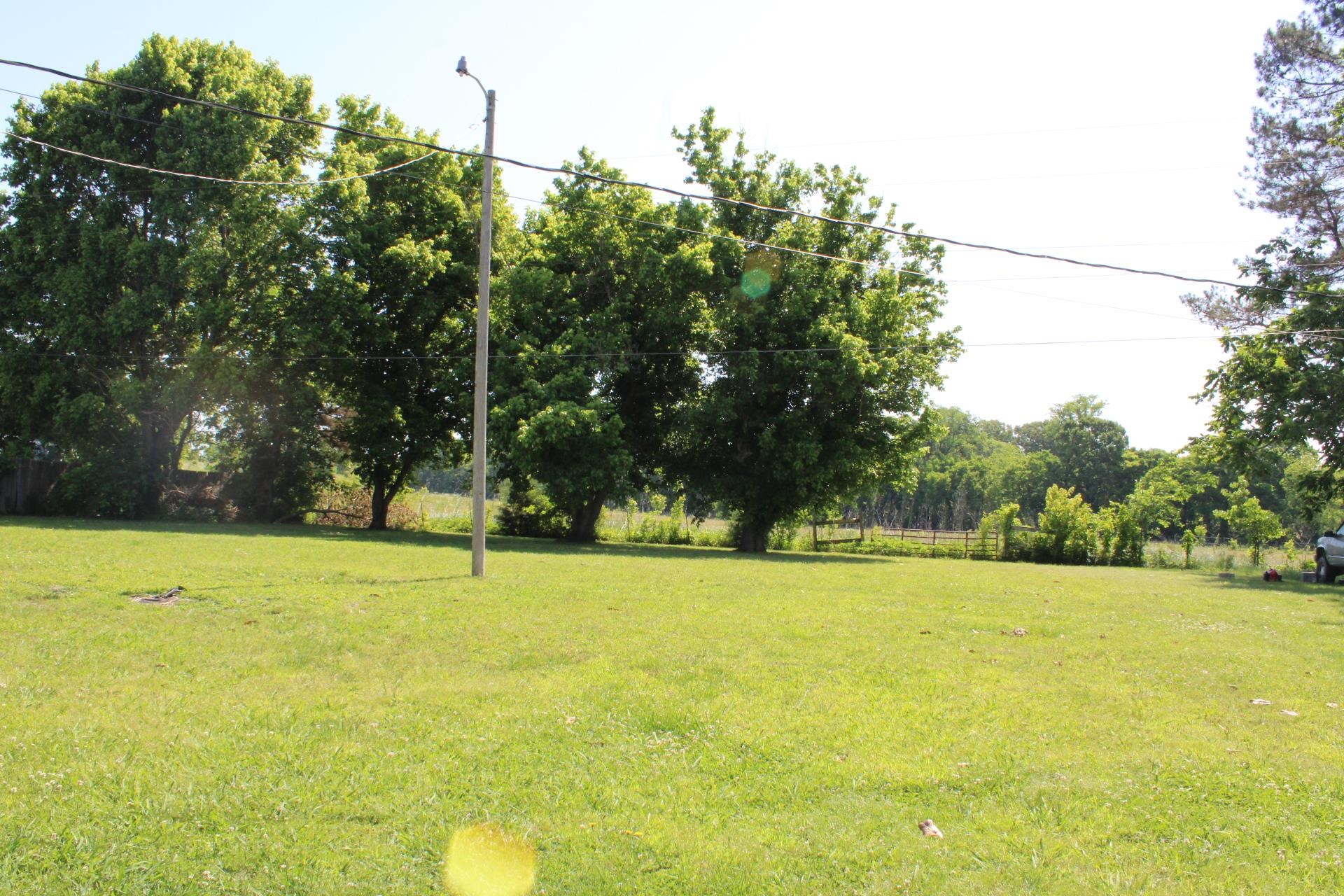 584 Chisholm Lake Rd Property Photo 23