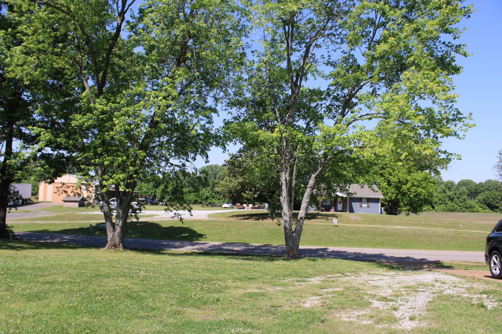 584 Chisholm Lake Rd Property Photo 26
