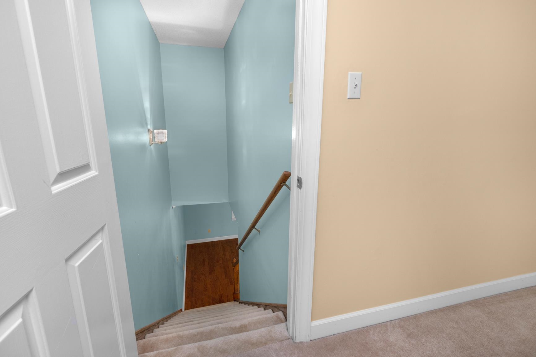 506 Church Ave E Property Photo 19