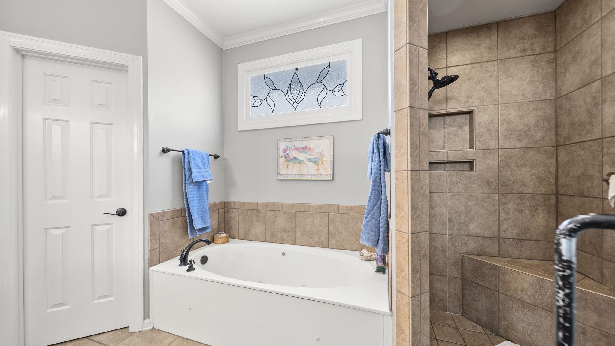 44 Forest Village Pl Property Photo 17