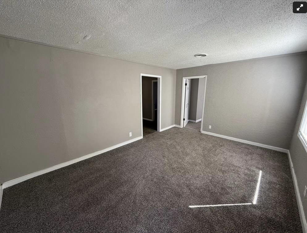 3312 University St Property Photo 6