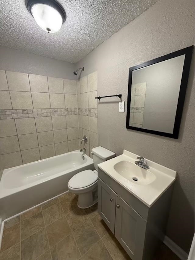 3312 University St Property Photo 10