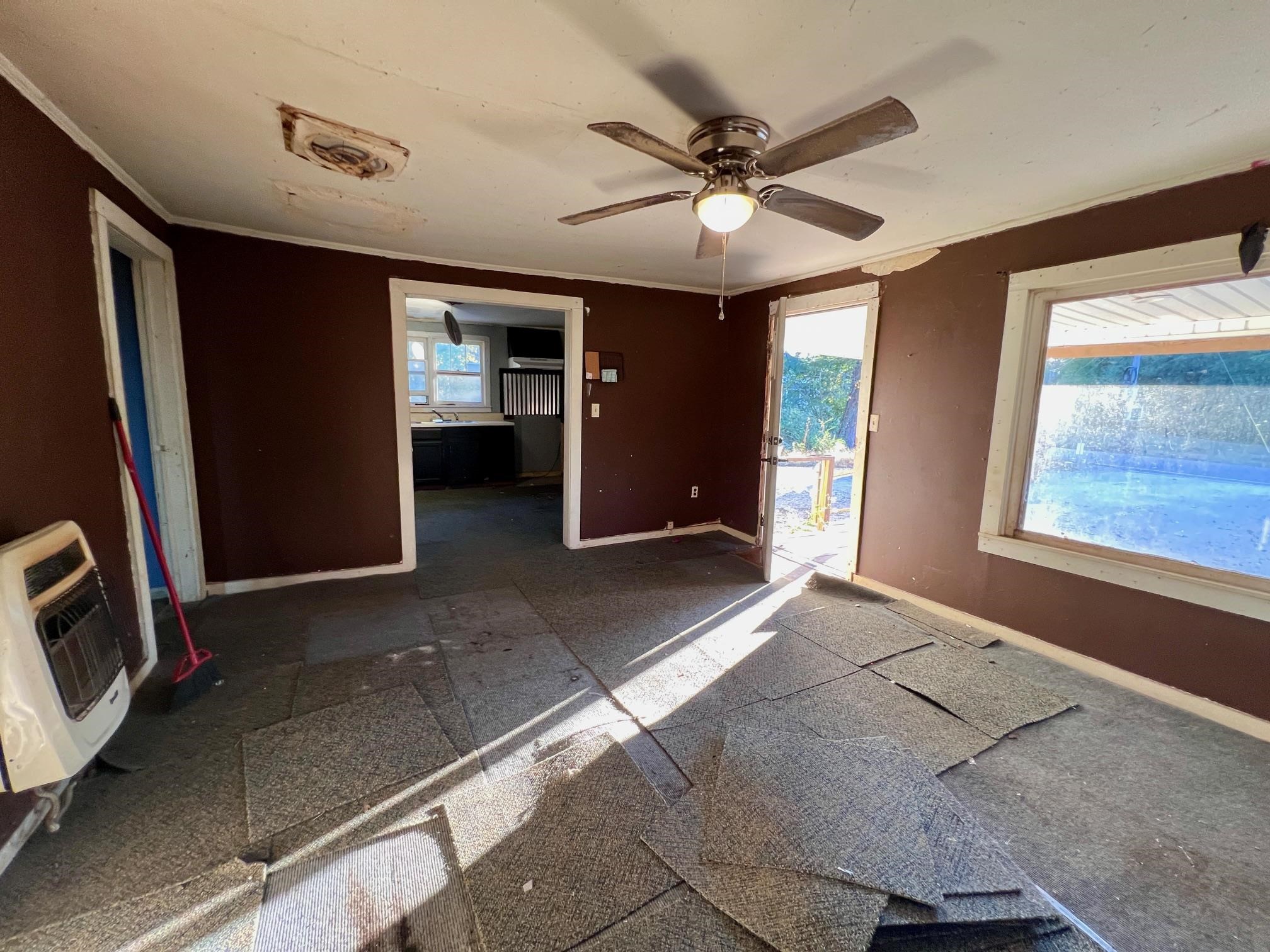 730 Cravens Dr Property Photo 6