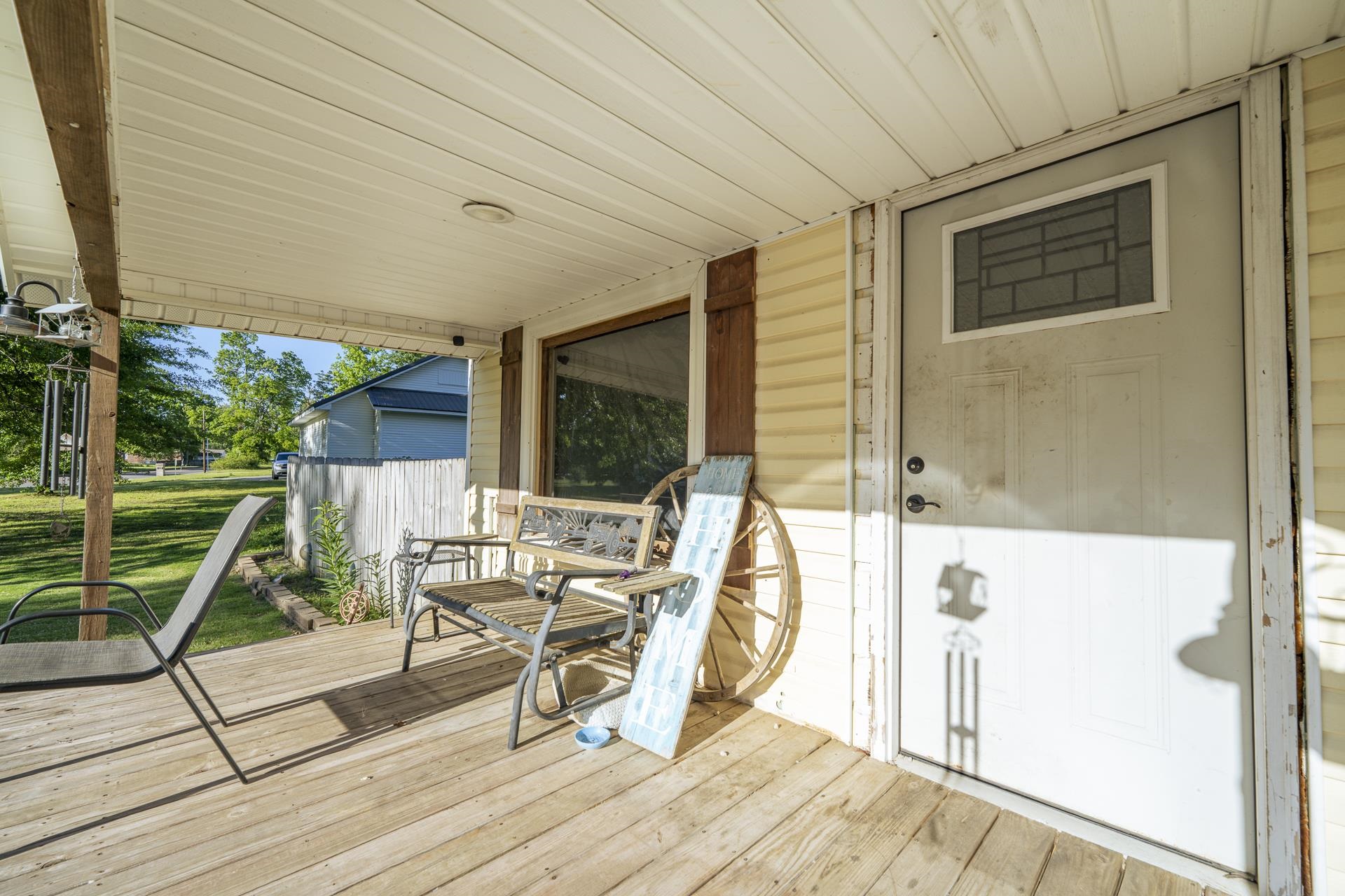 730 Cravens Dr Property Photo 25