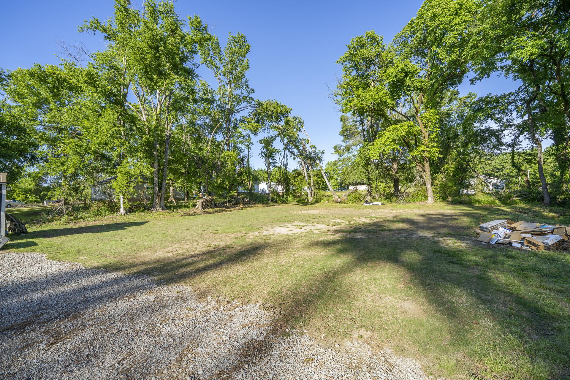 730 Cravens Dr Property Photo 33