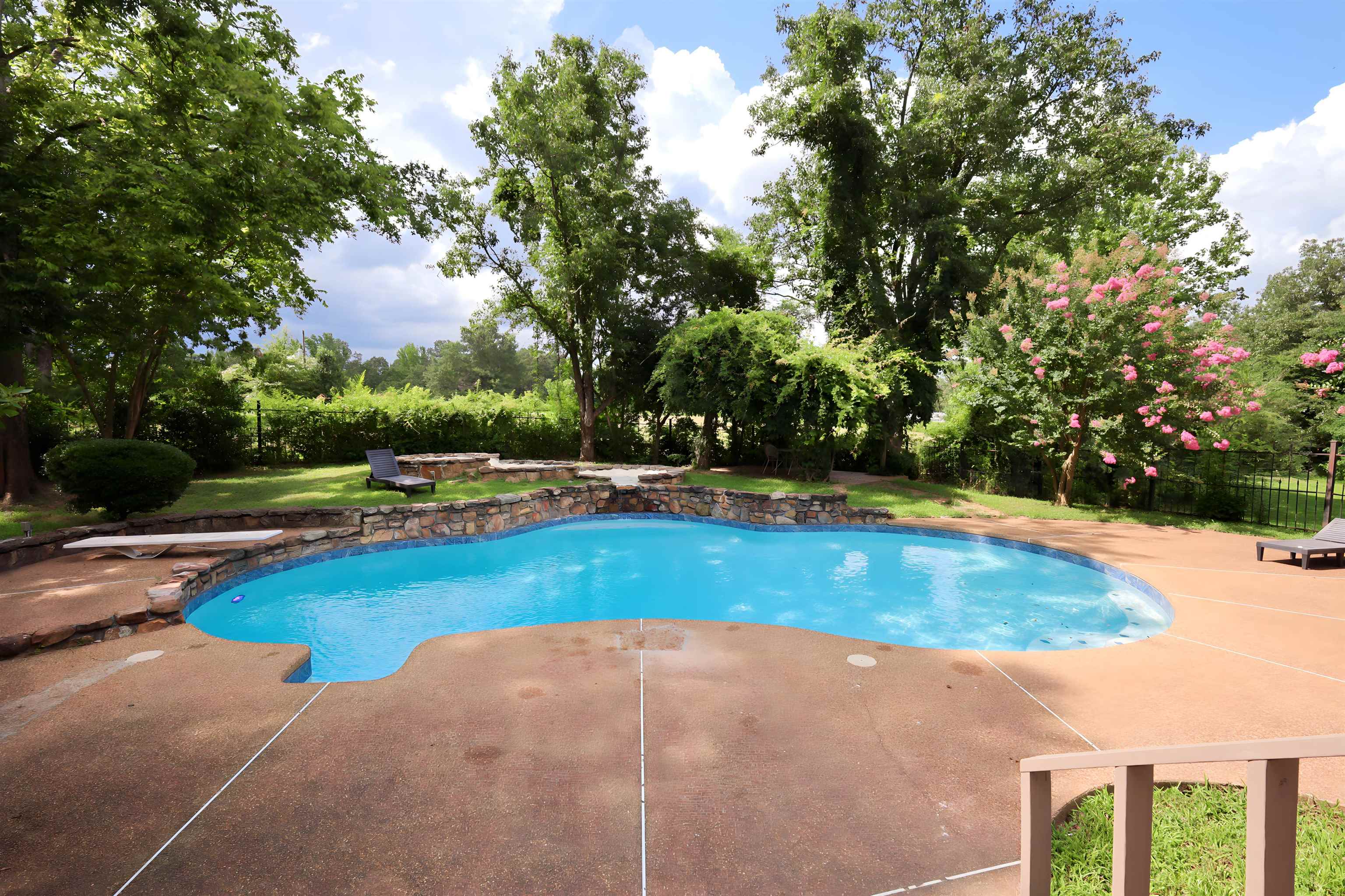 415 Key Rd Property Photo 5