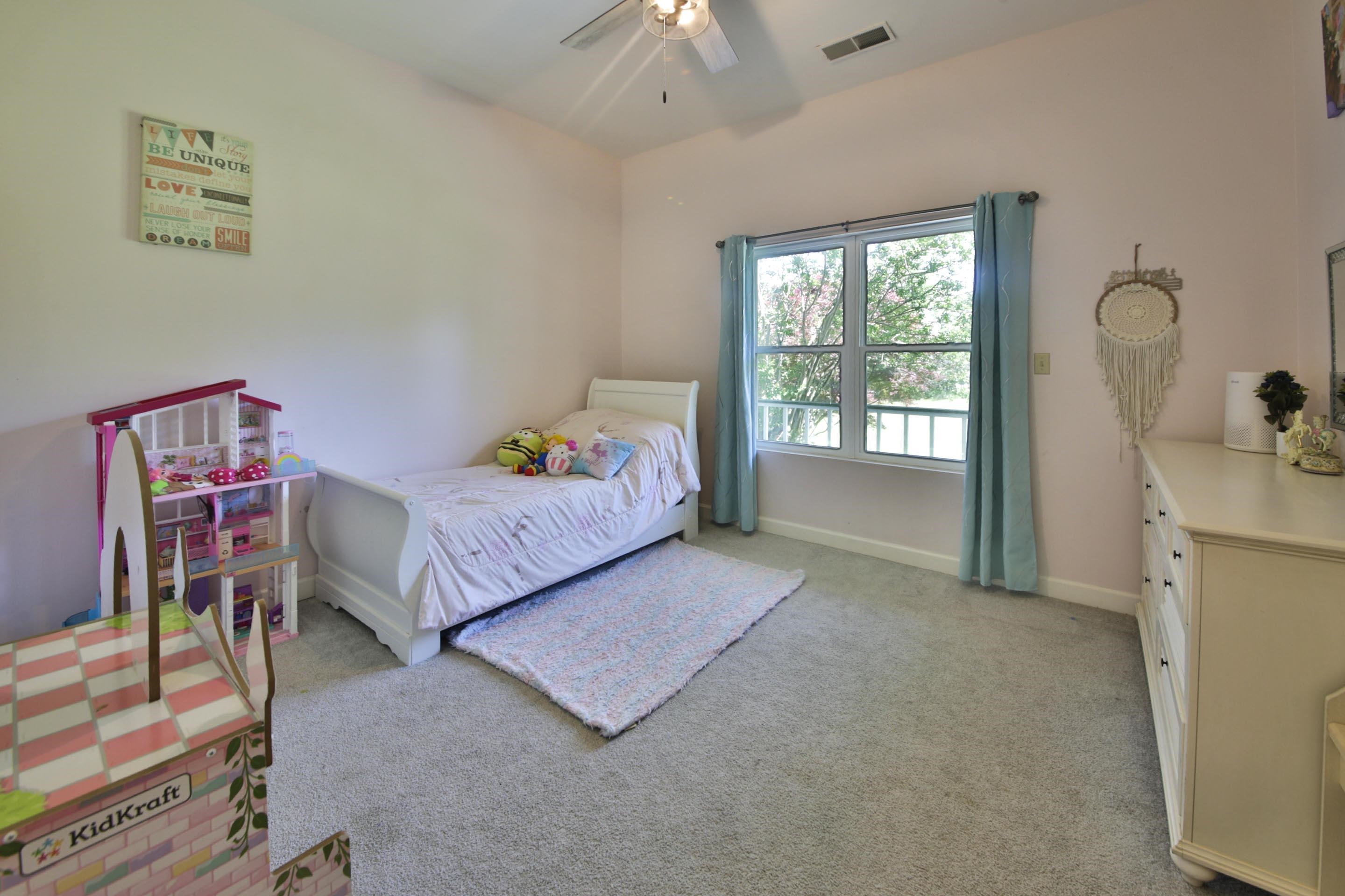 901 Armstrong Rd Property Photo 18