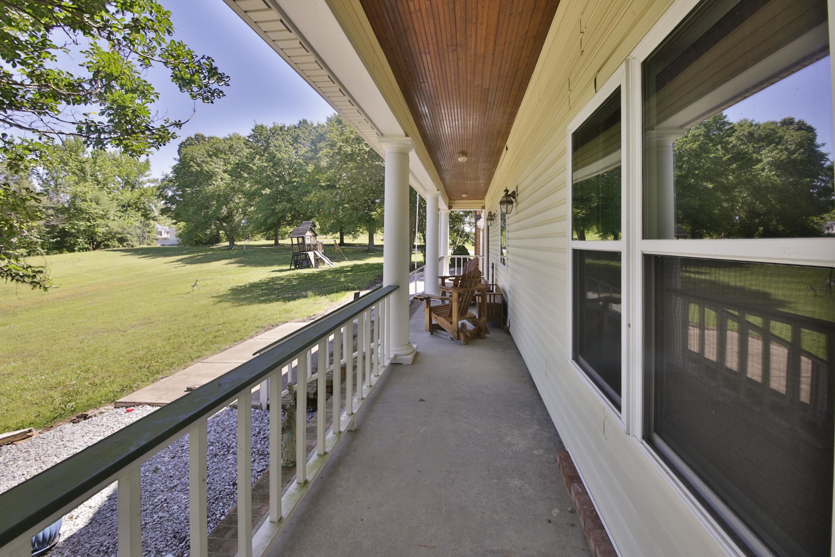 901 Armstrong Rd Property Photo 25