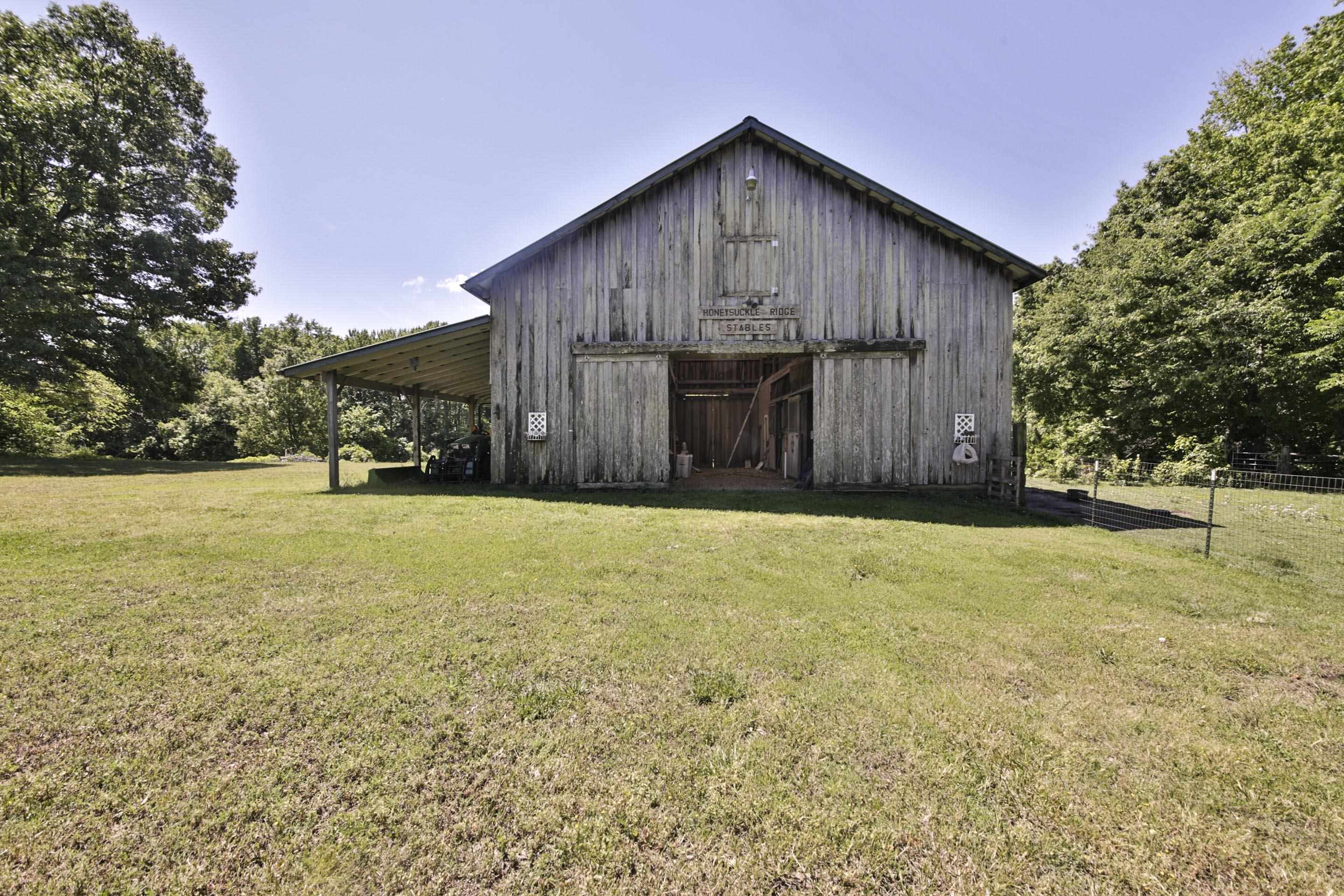 901 Armstrong Rd Property Photo 36