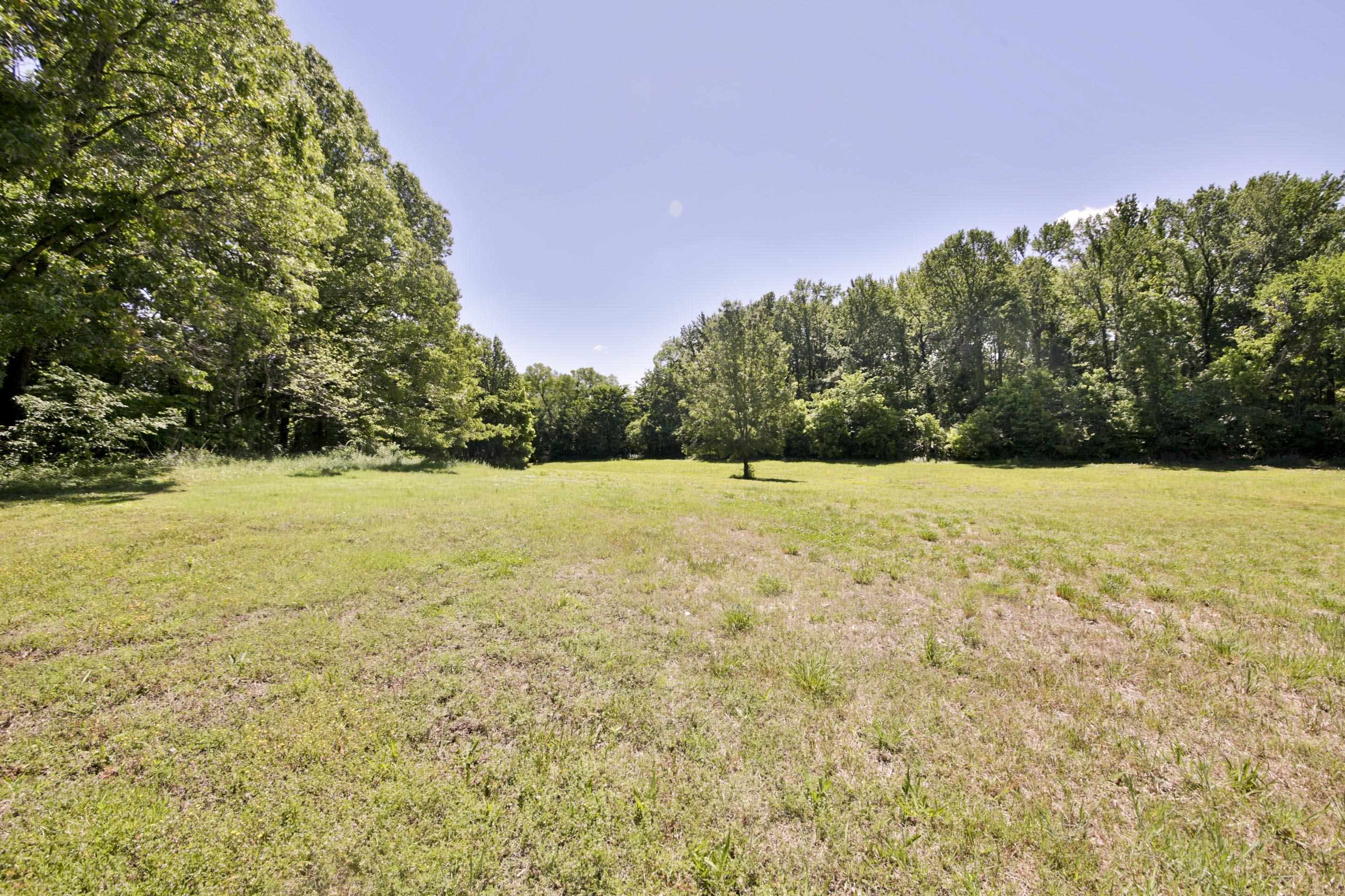 901 Armstrong Rd Property Photo 39